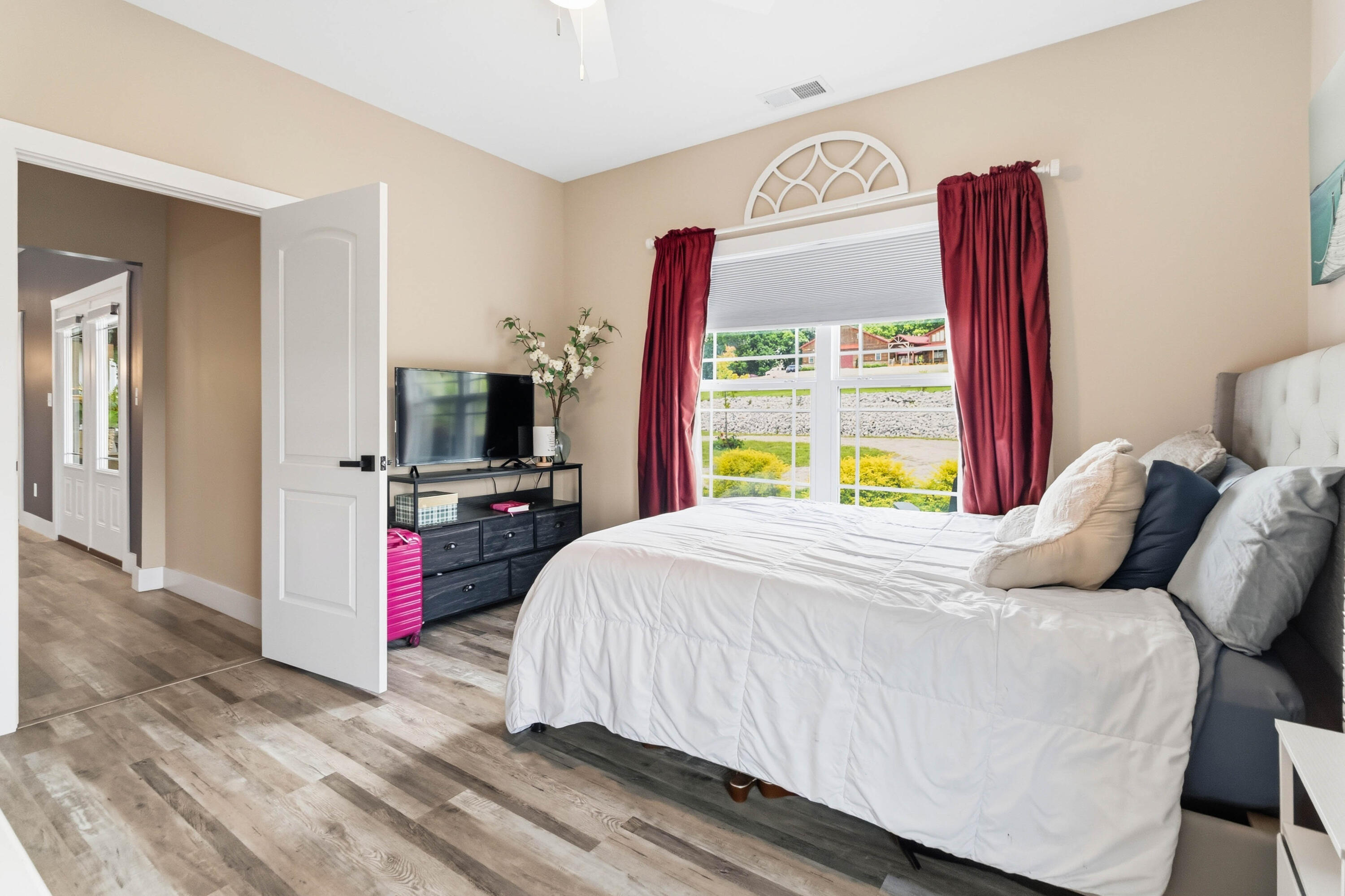 271 Bluegrass Meadows Property Photo 44
