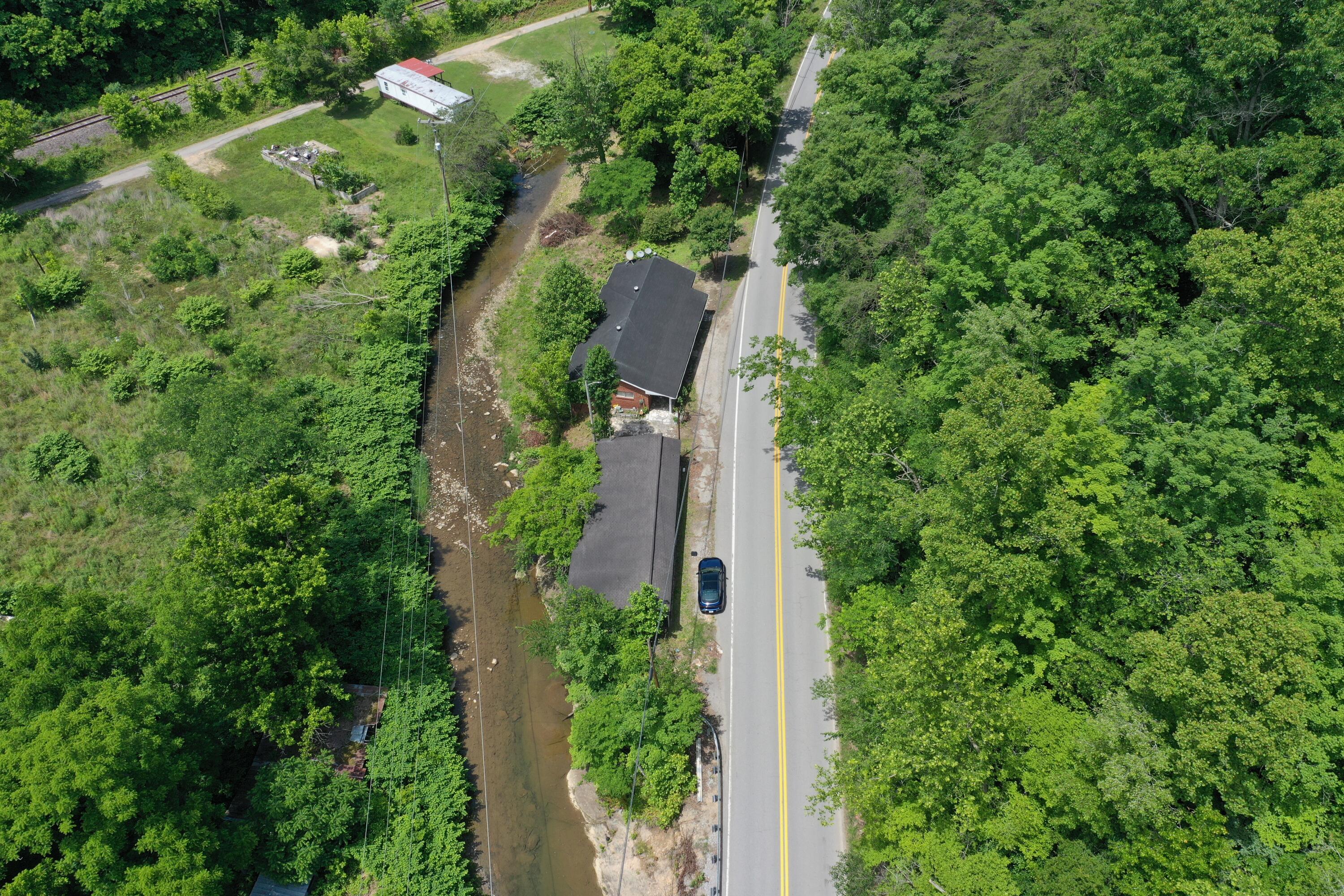 3237 Kentucky 610 Property Photo 6