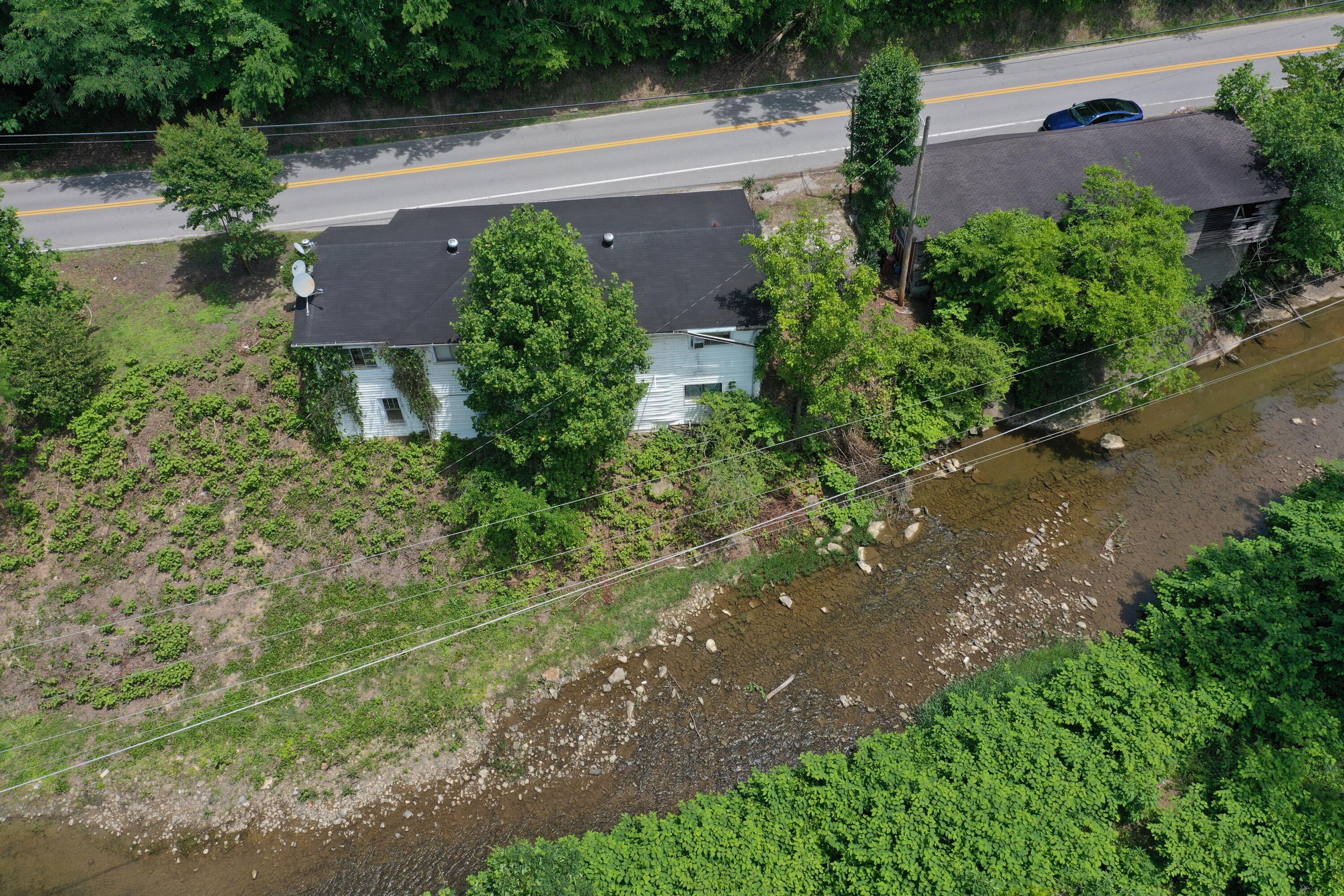 3237 Kentucky 610 Property Photo 9