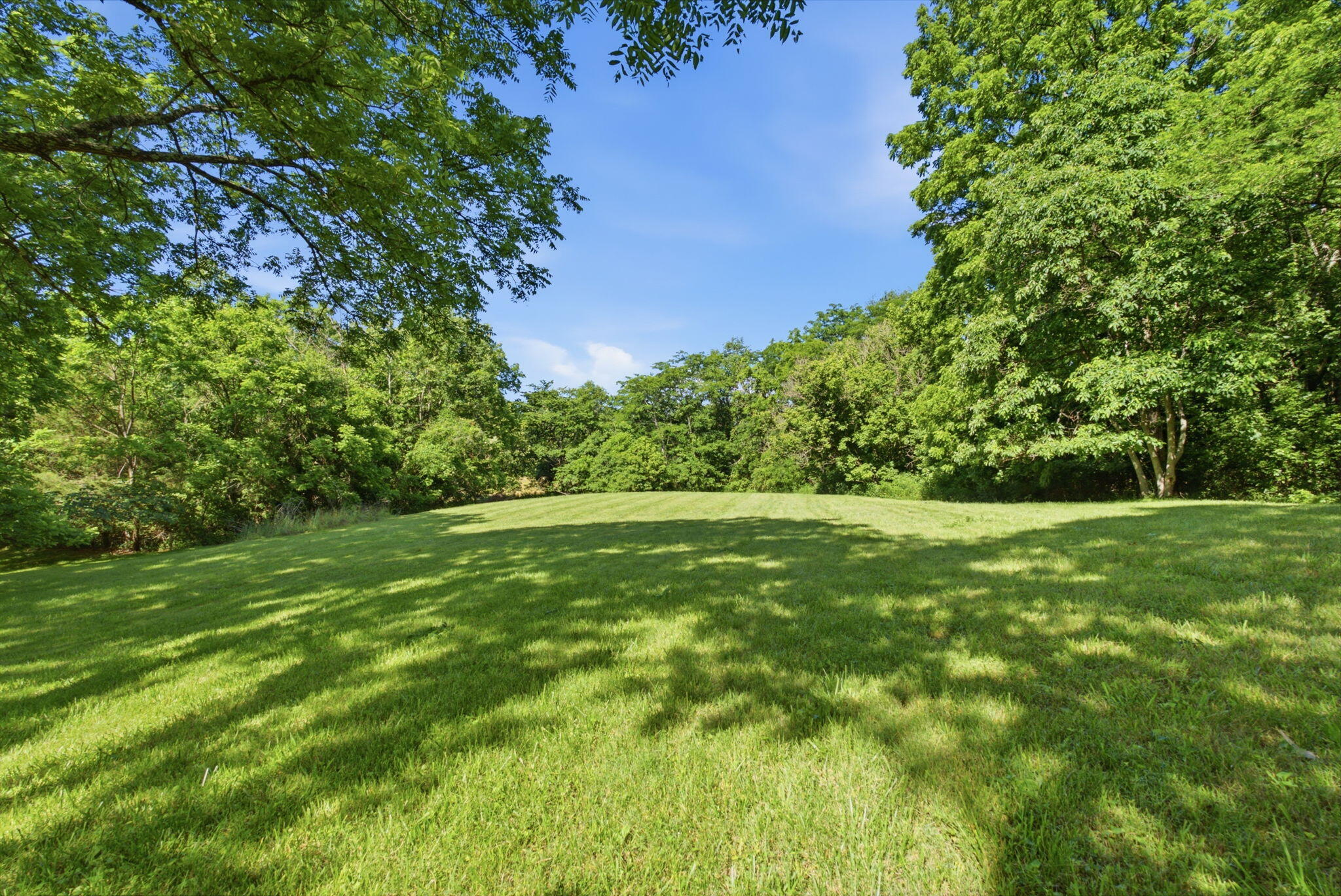 325 Eagle Creek Trail Property Photo 39