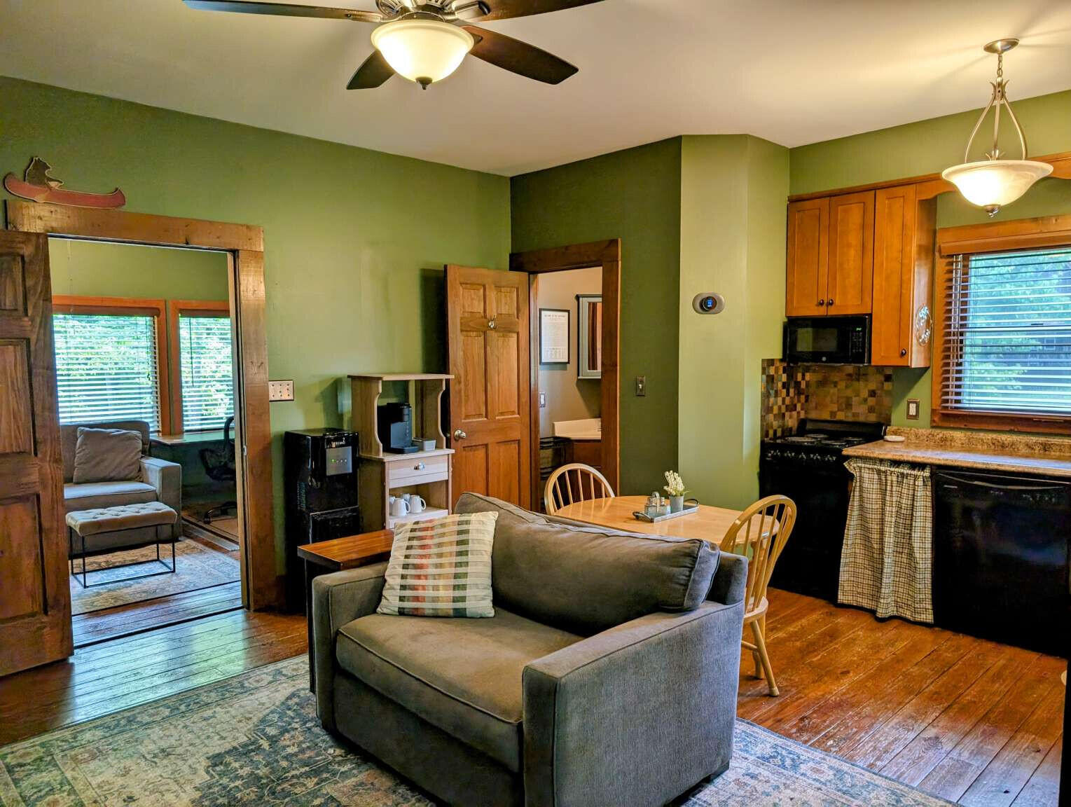 239 Enchanted Forest Way Property Photo 5