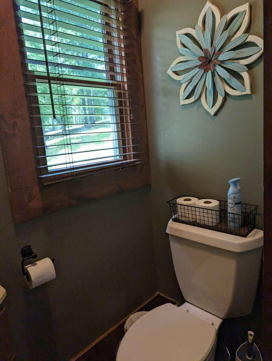 239 Enchanted Forest Way Property Photo 9