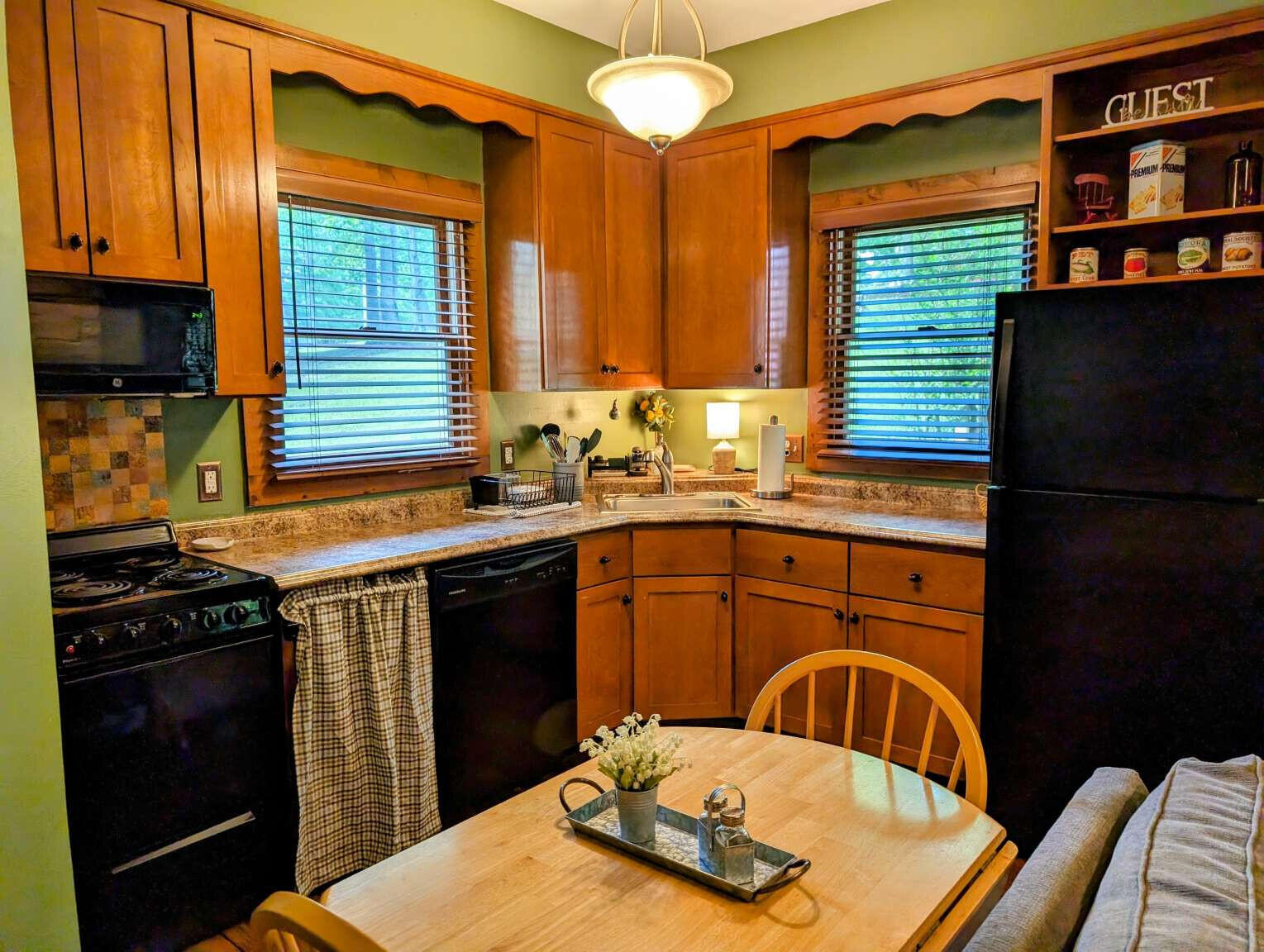 239 Enchanted Forest Way Property Photo 10