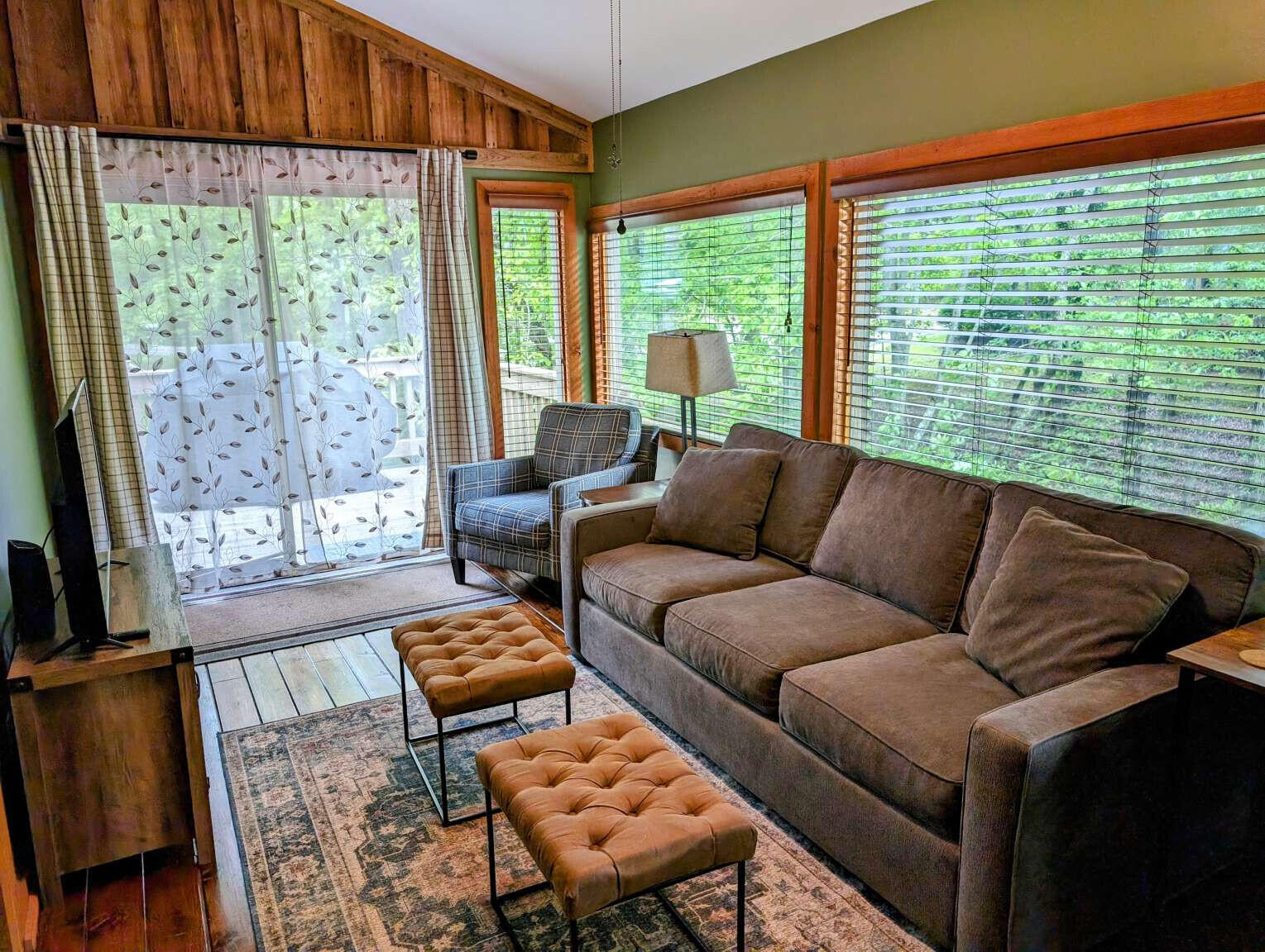 239 Enchanted Forest Way Property Photo 14