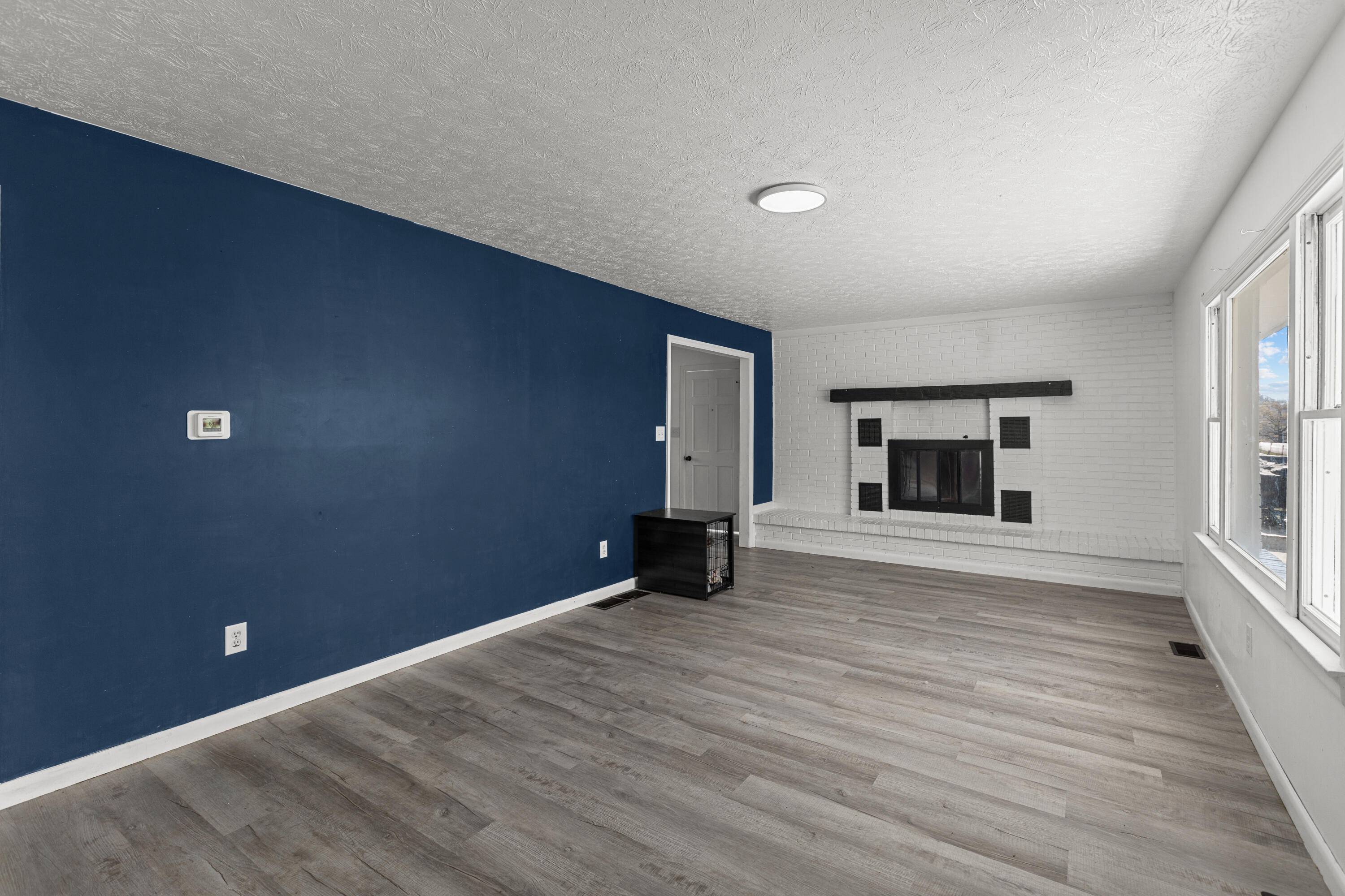 150 Clay Lick Road Property Photo 4