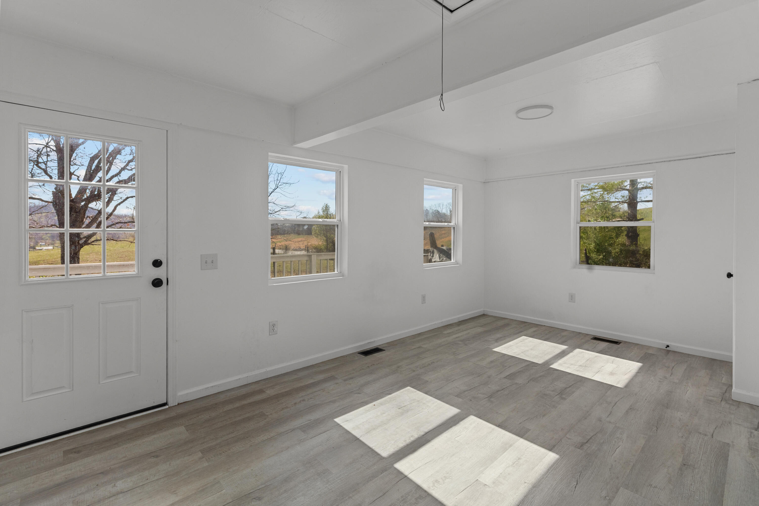 150 Clay Lick Road Property Photo 13