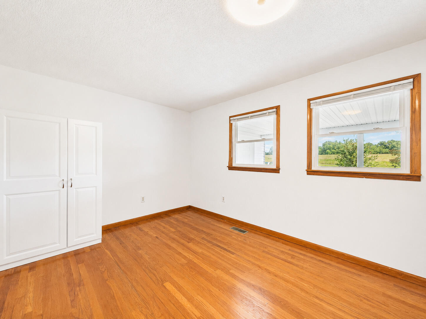1333 Mount Eden Road Property Photo 19
