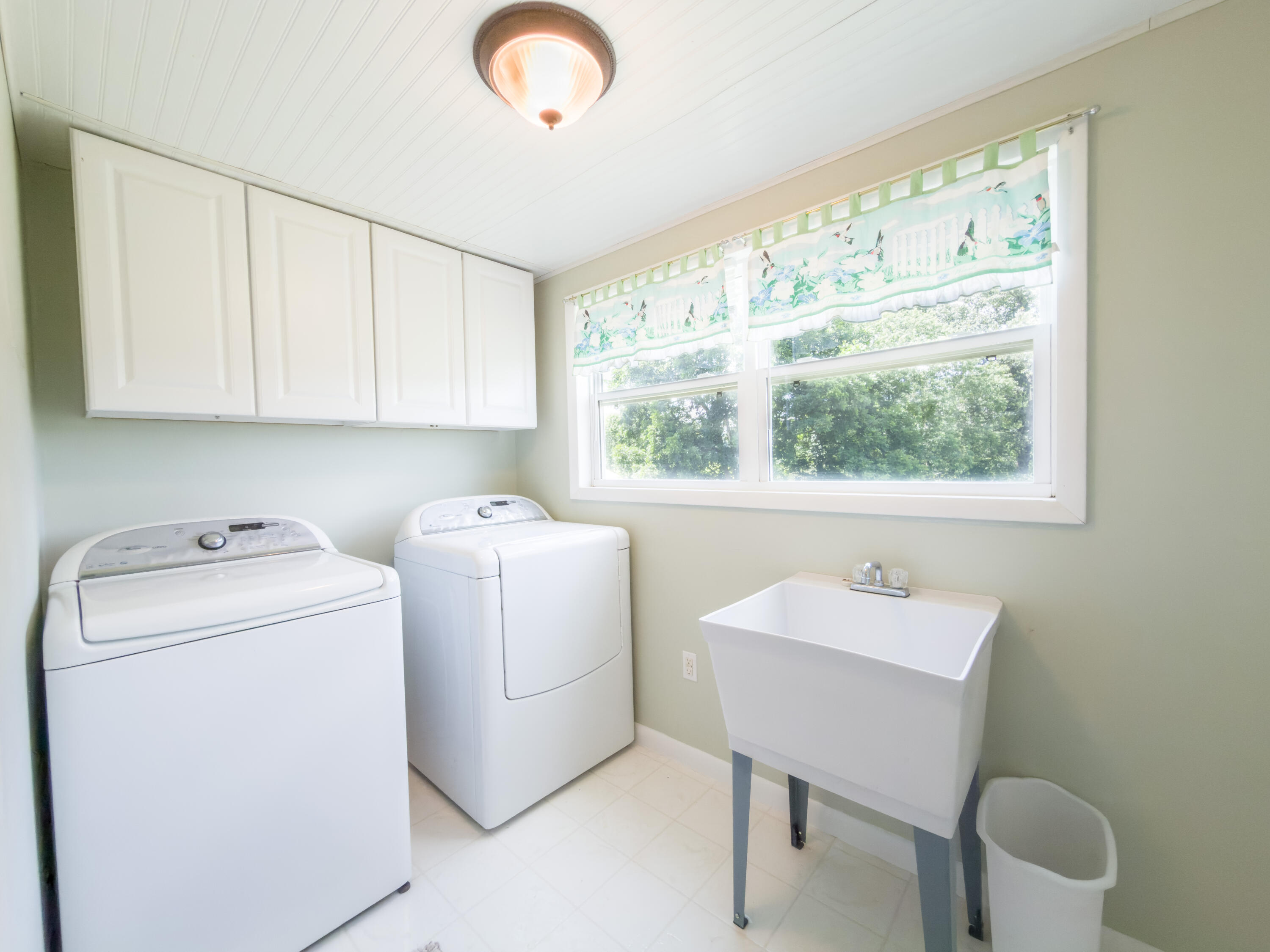 1333 Mount Eden Road Property Photo 22