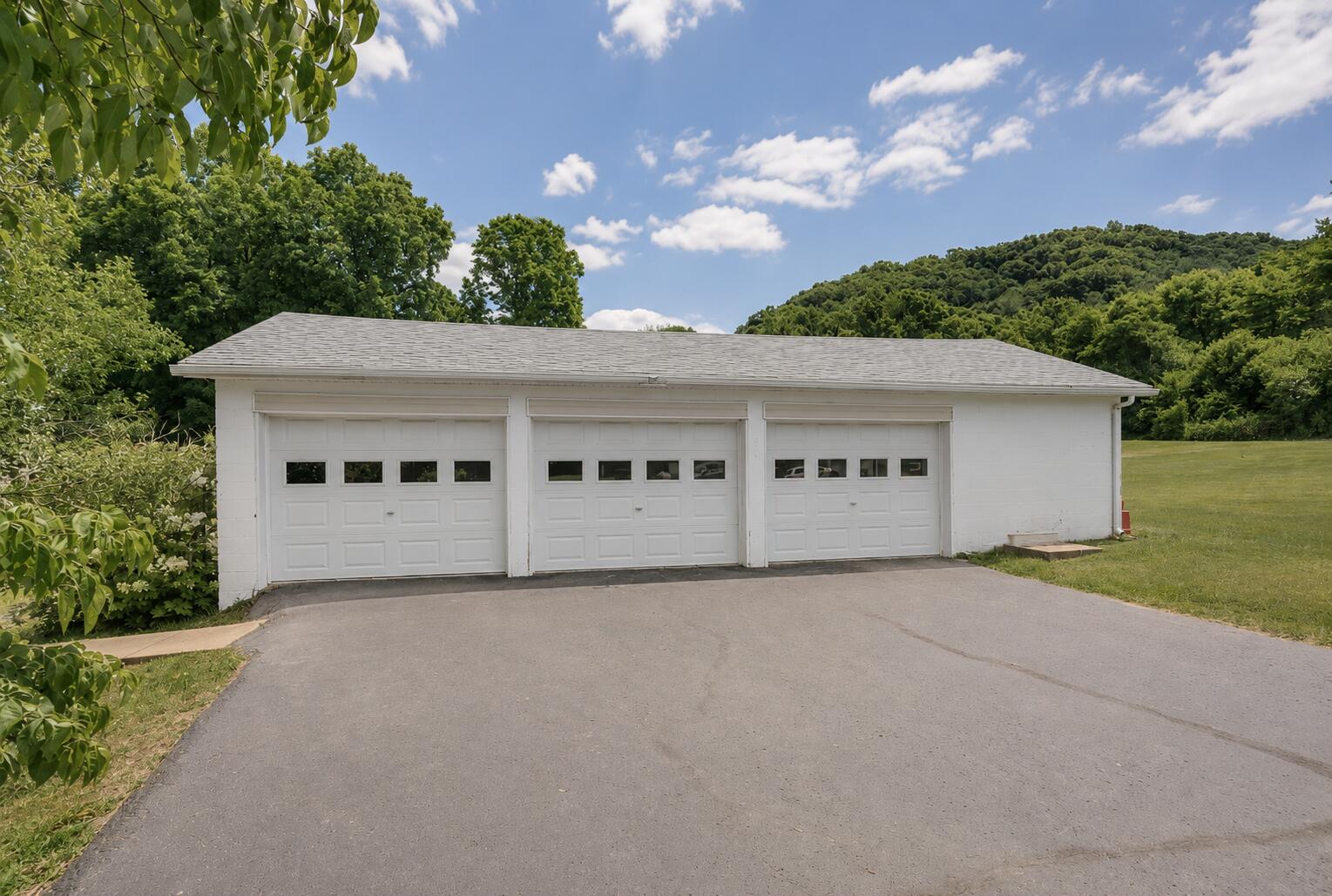 6590 Alum Springs Road Property Photo 52