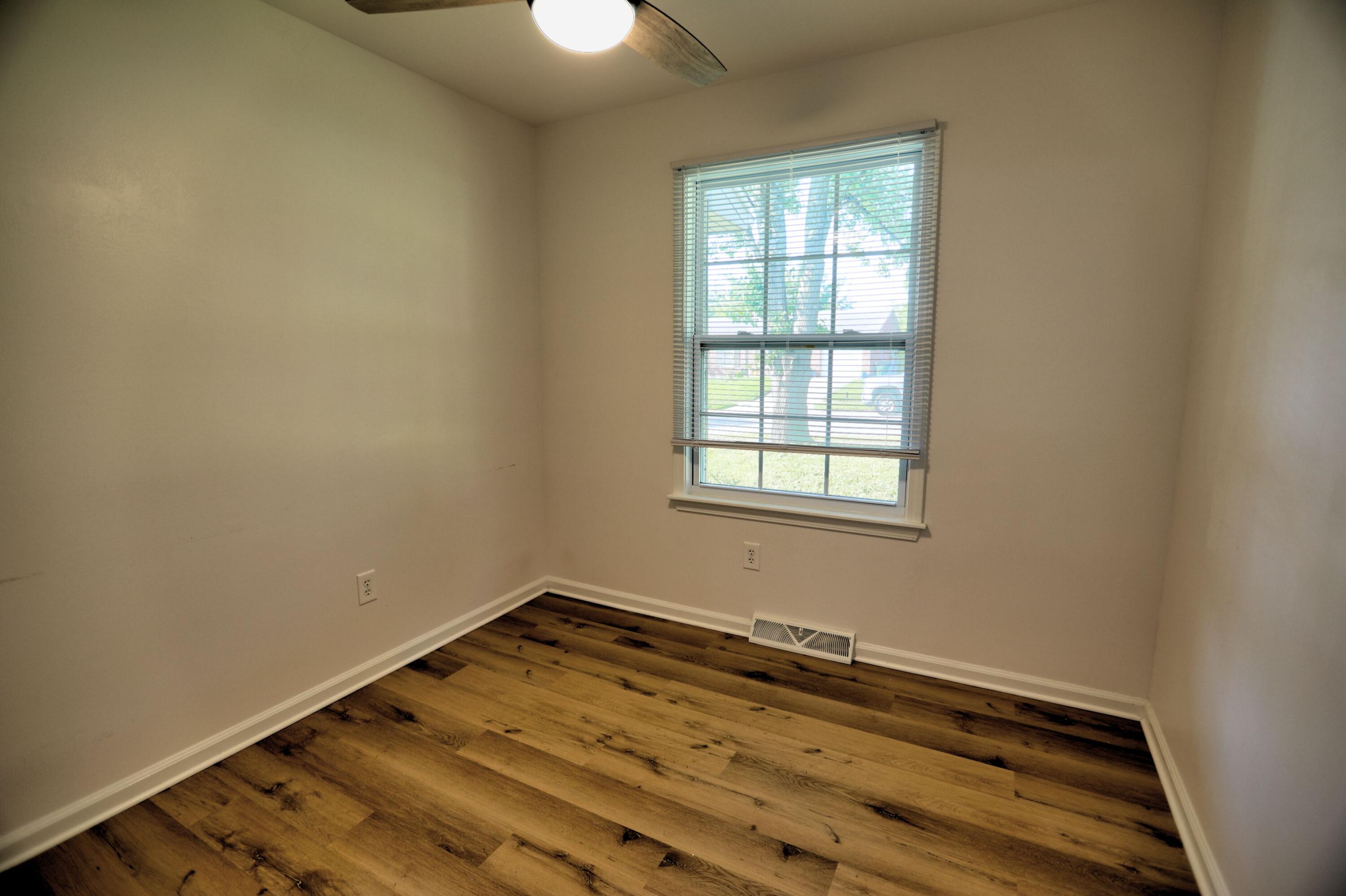 1820 Barksdale Drive Property Photo 13