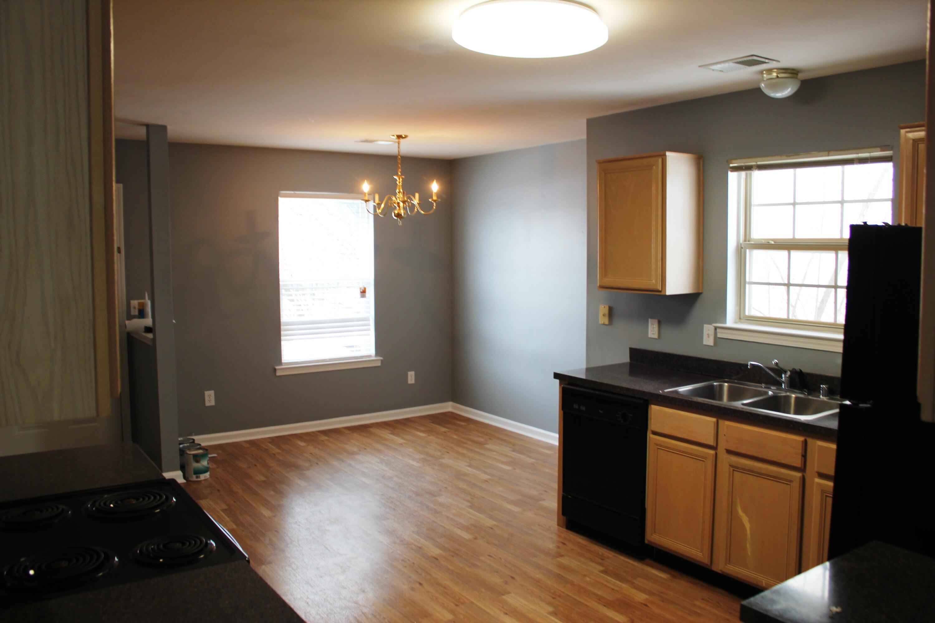 3690 Laredo Drive Property Photo 6