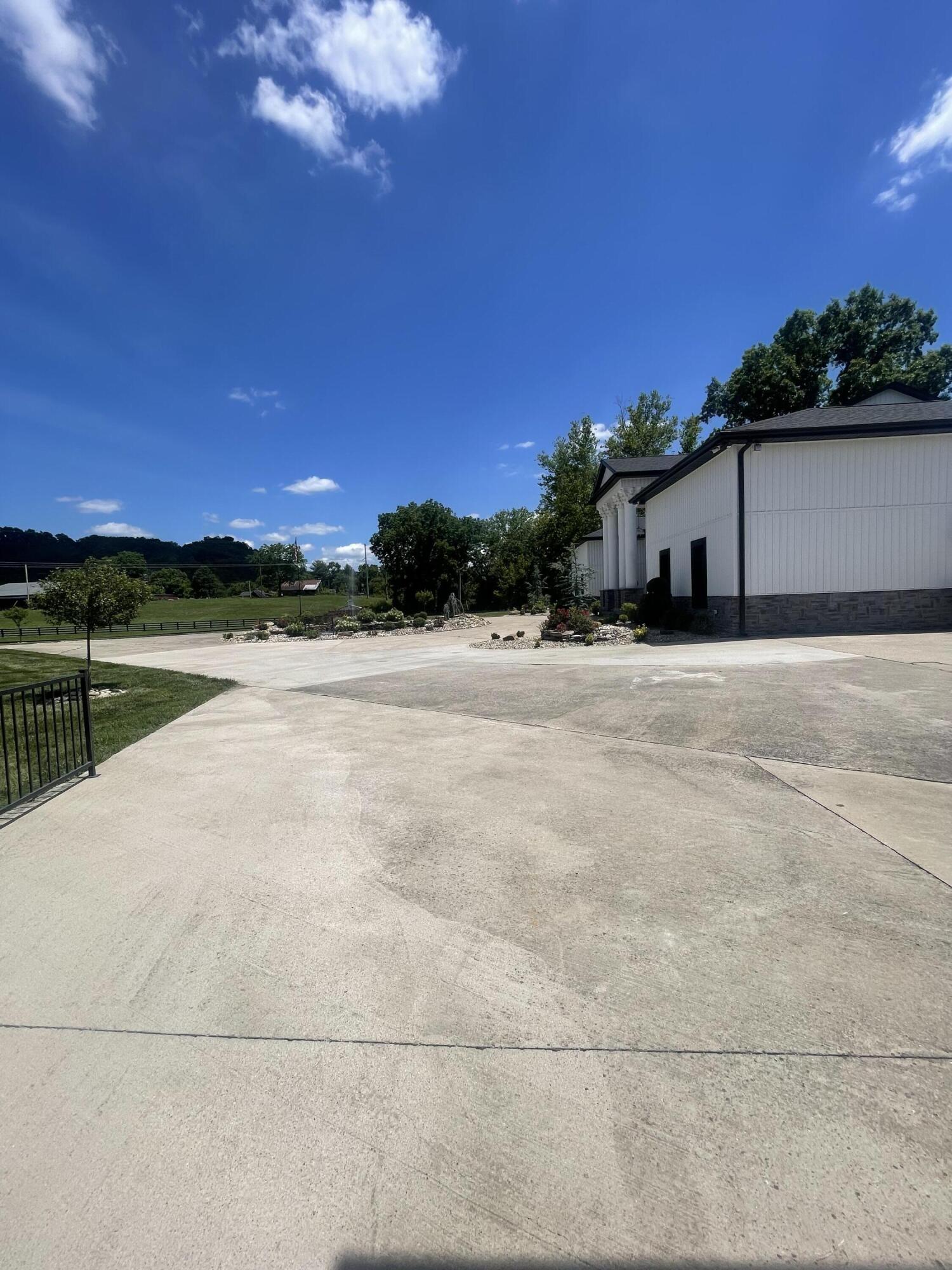 6606 S S Us Highway 25e Property Photo 10
