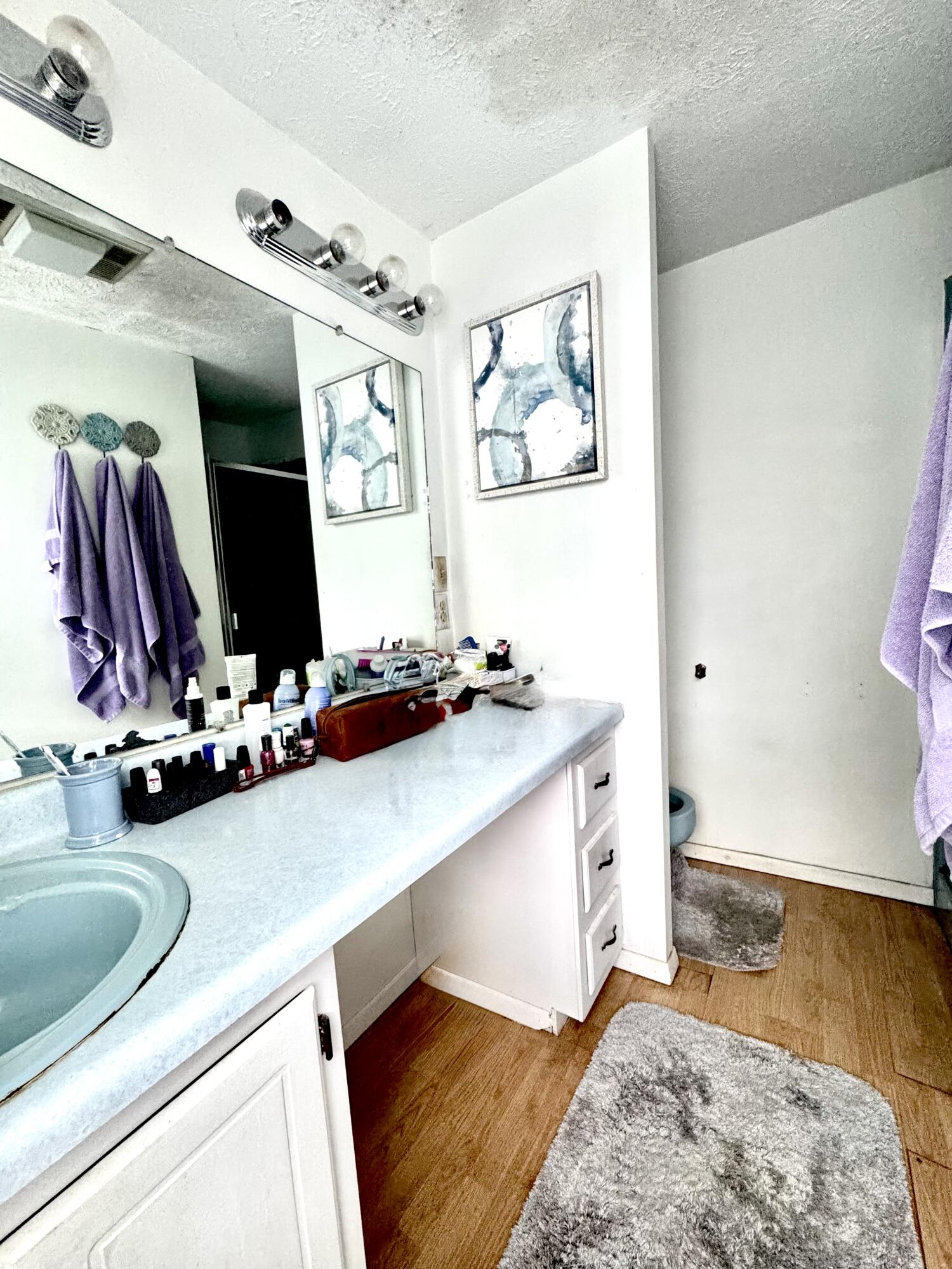908 Manchester Avenue Property Photo 7