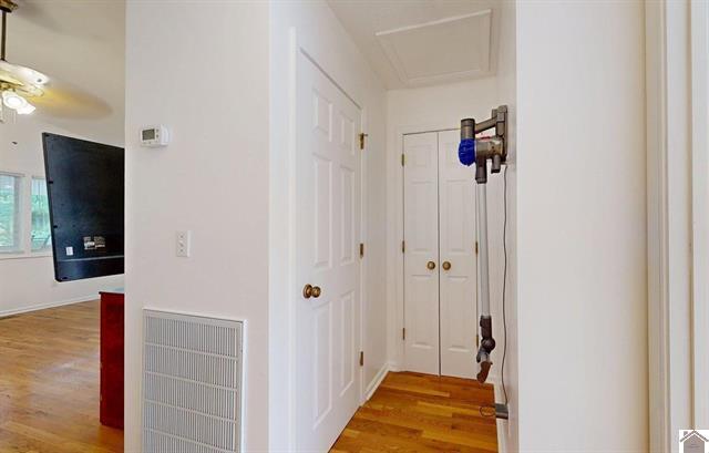 416 County Rd 1126 A Property Photo 8