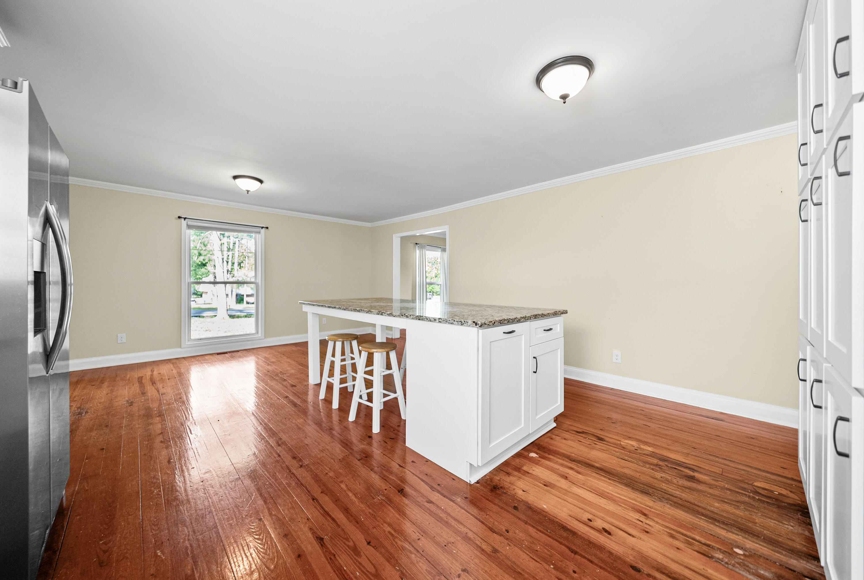 635 Country Club Lane Property Photo 18