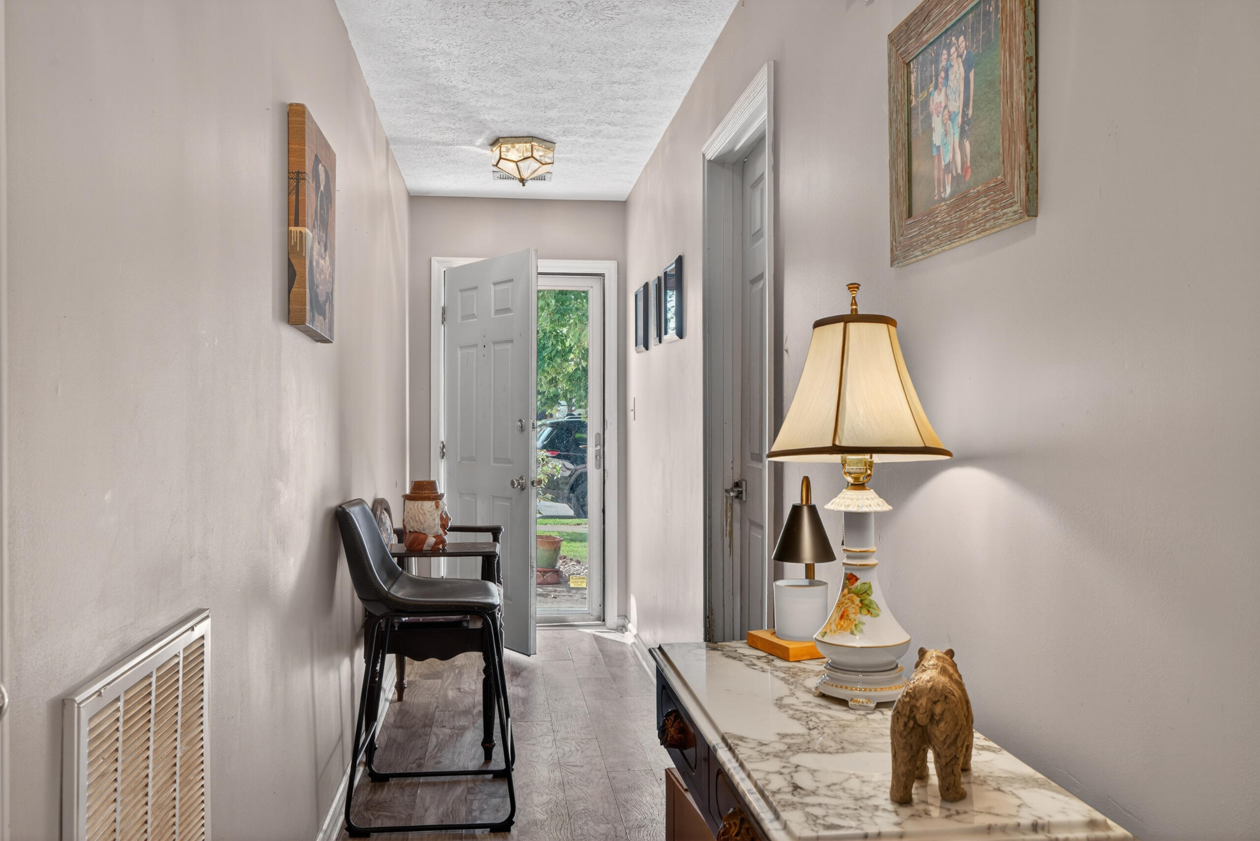 217 Woodbrook Place Property Photo 4