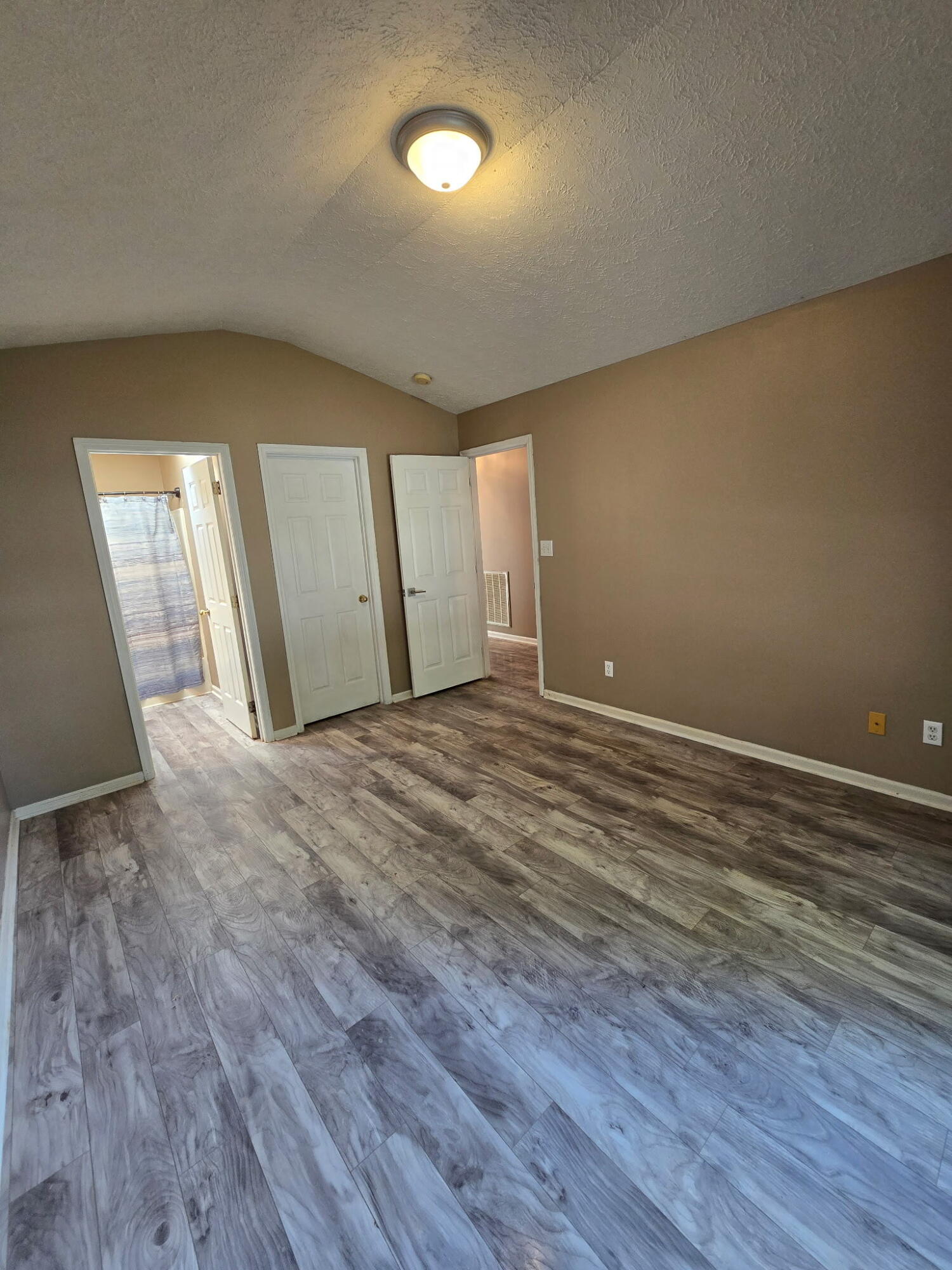 217 Woodbrook Place Property Photo 18
