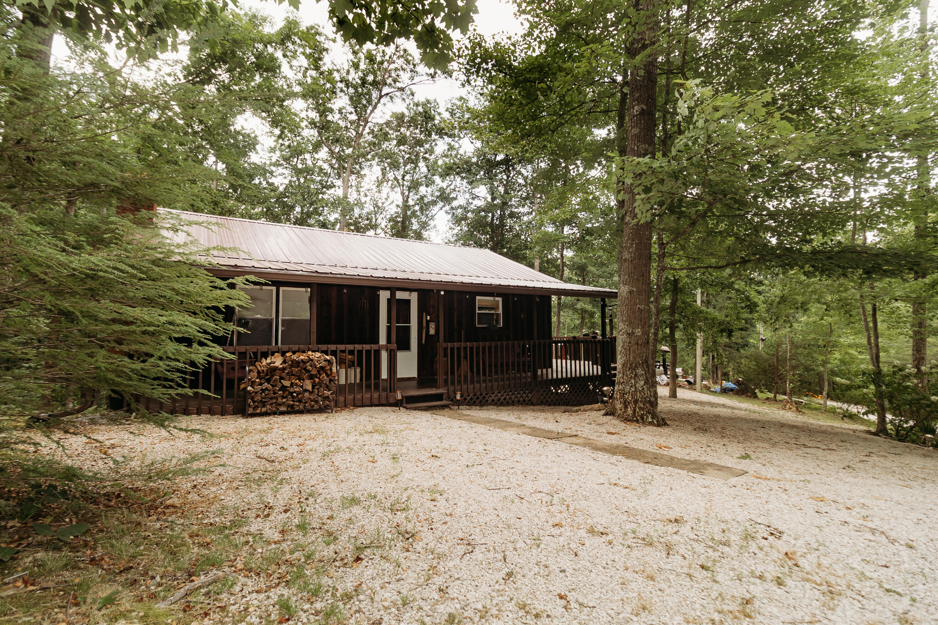 272 Cowboy Lane Property Photo 2