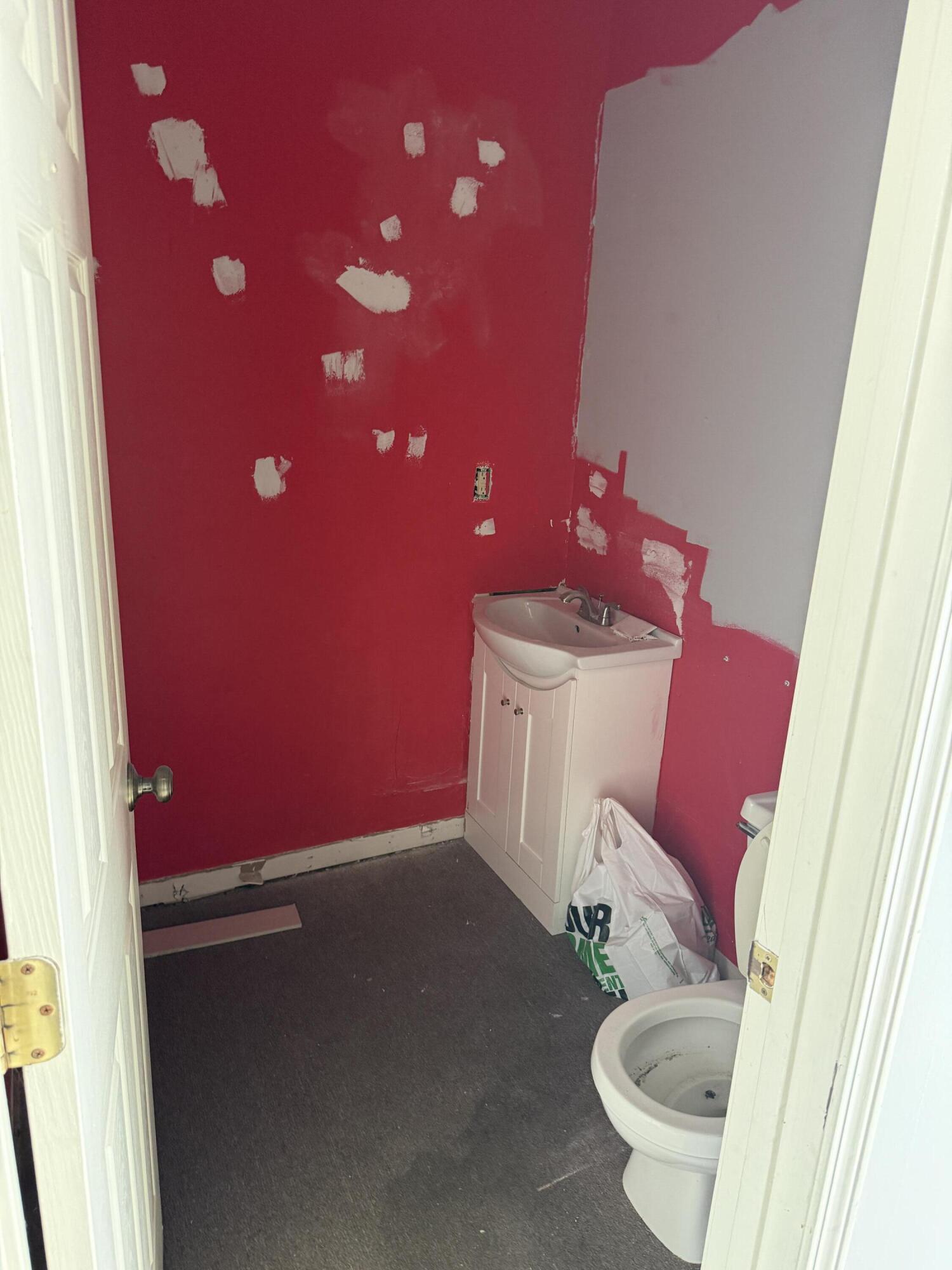 956 Red House Road Property Photo 8