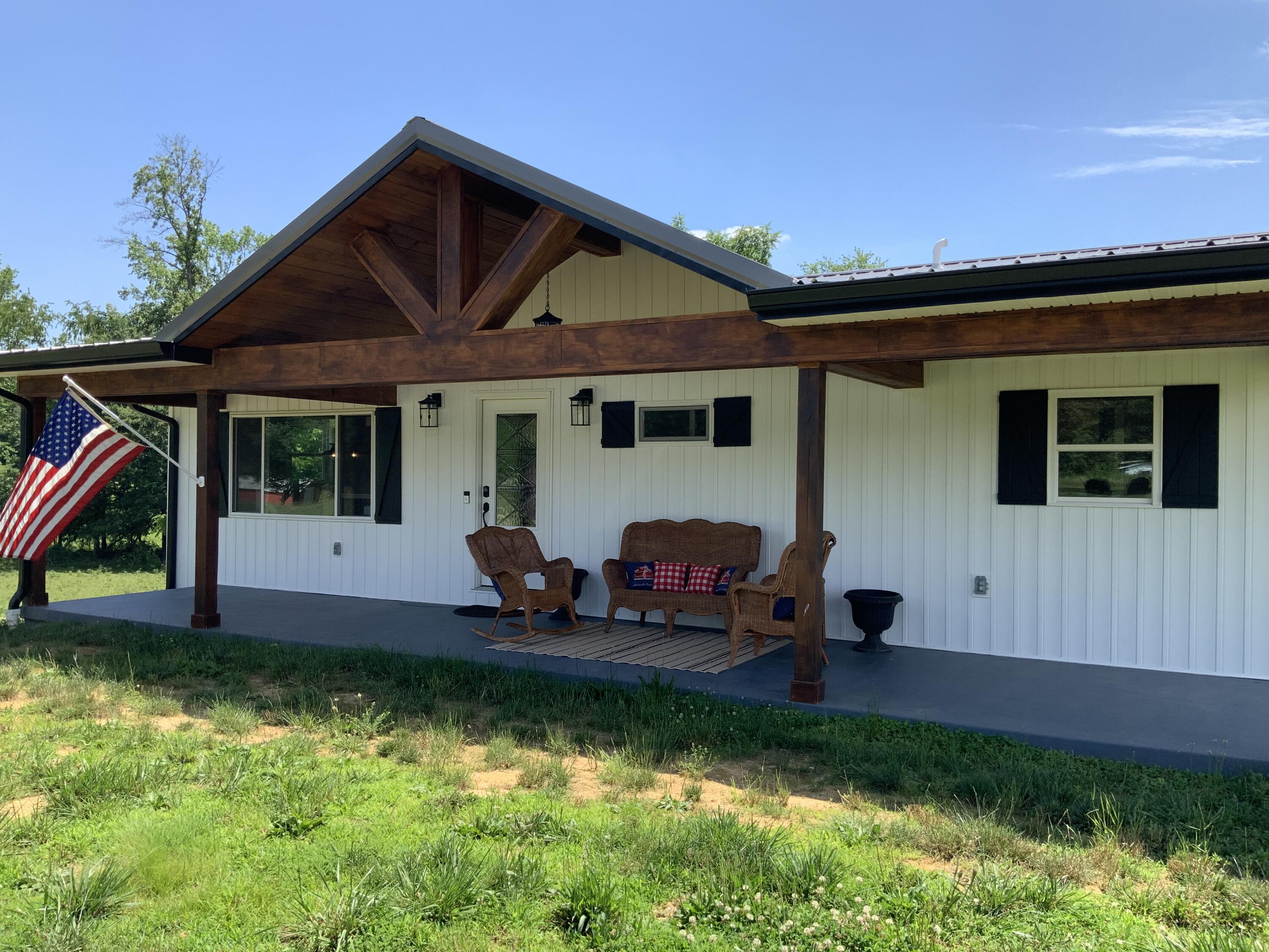 1183 Alexander Road Property Photo 3