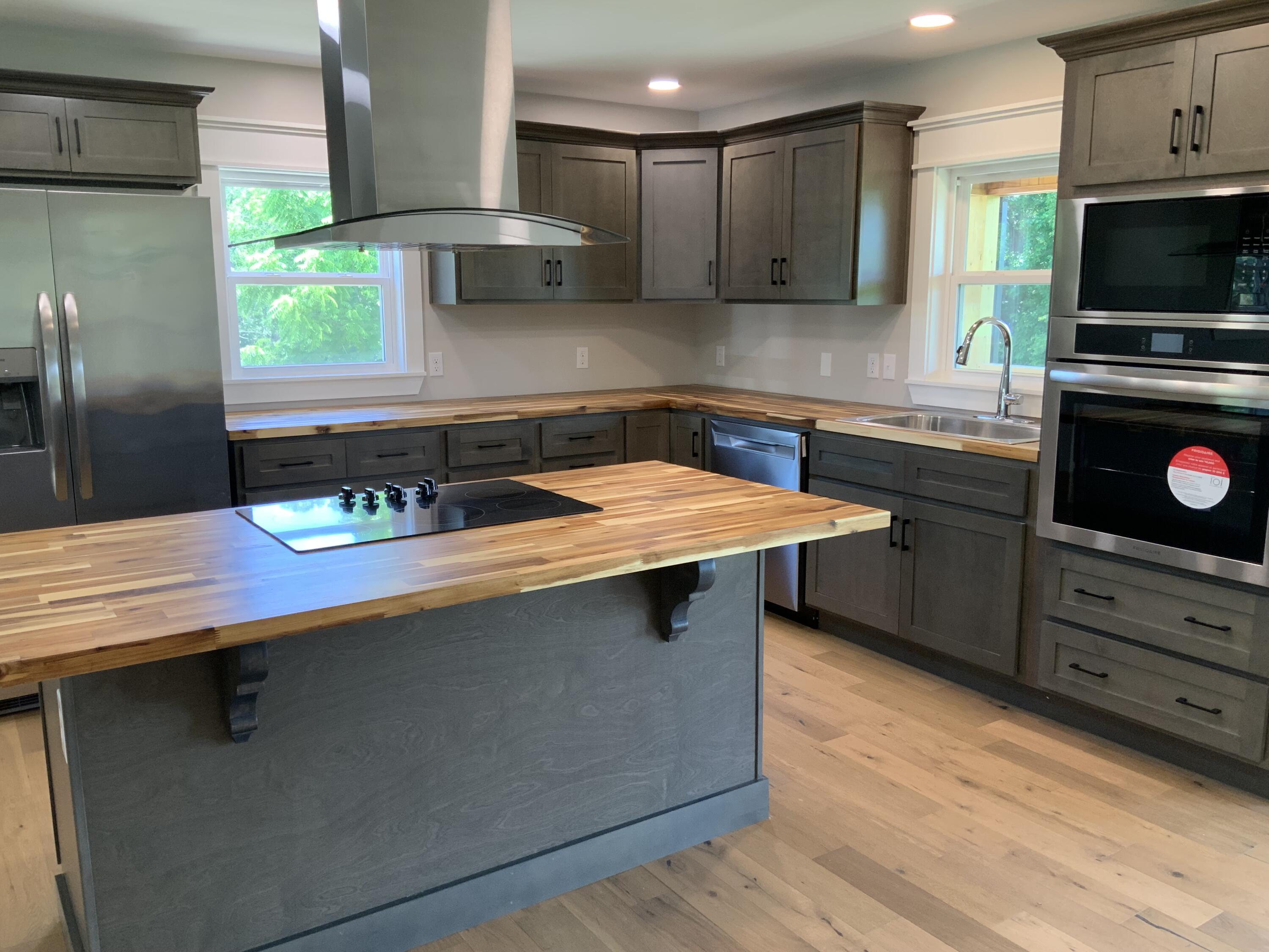 1183 Alexander Road Property Photo 12