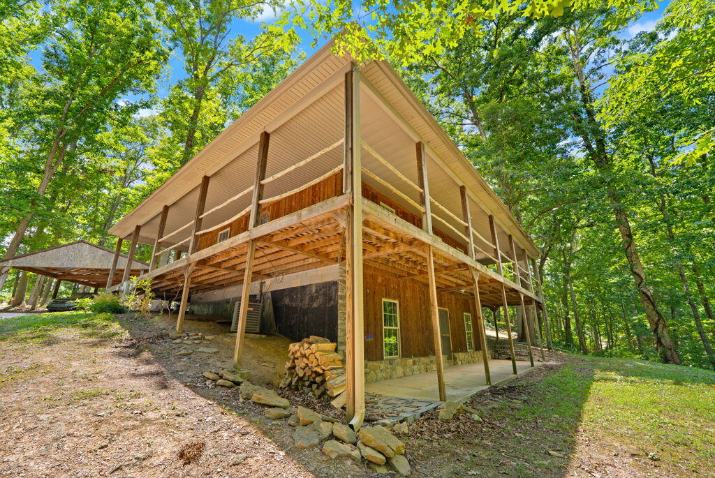 1261 Clark Road Property Photo 6