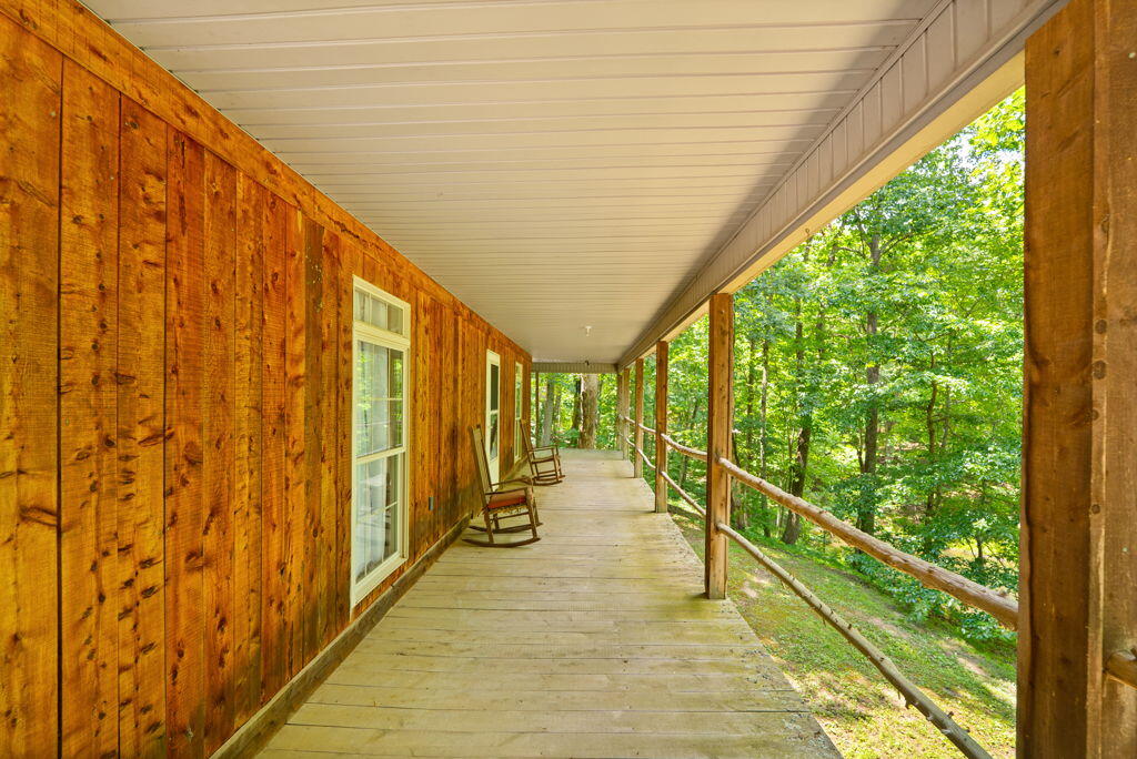 1261 Clark Road Property Photo 12