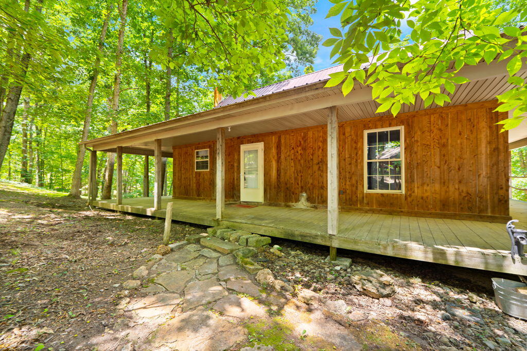 1261 Clark Road Property Photo 14