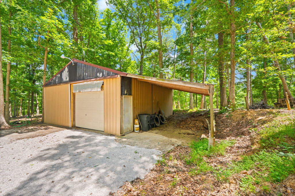1261 Clark Road Property Photo 17