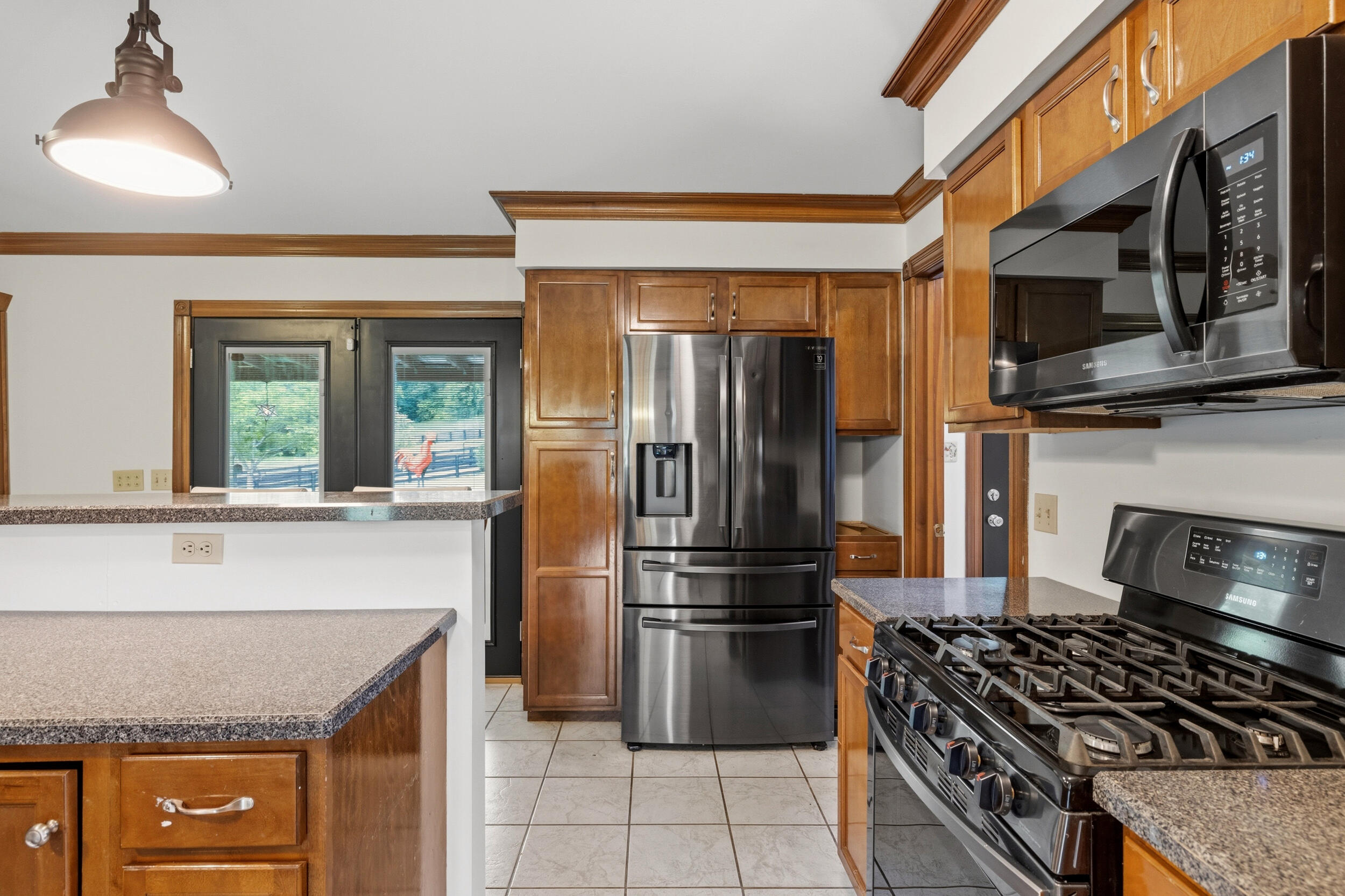 17412 Forkland Road Property Photo 6