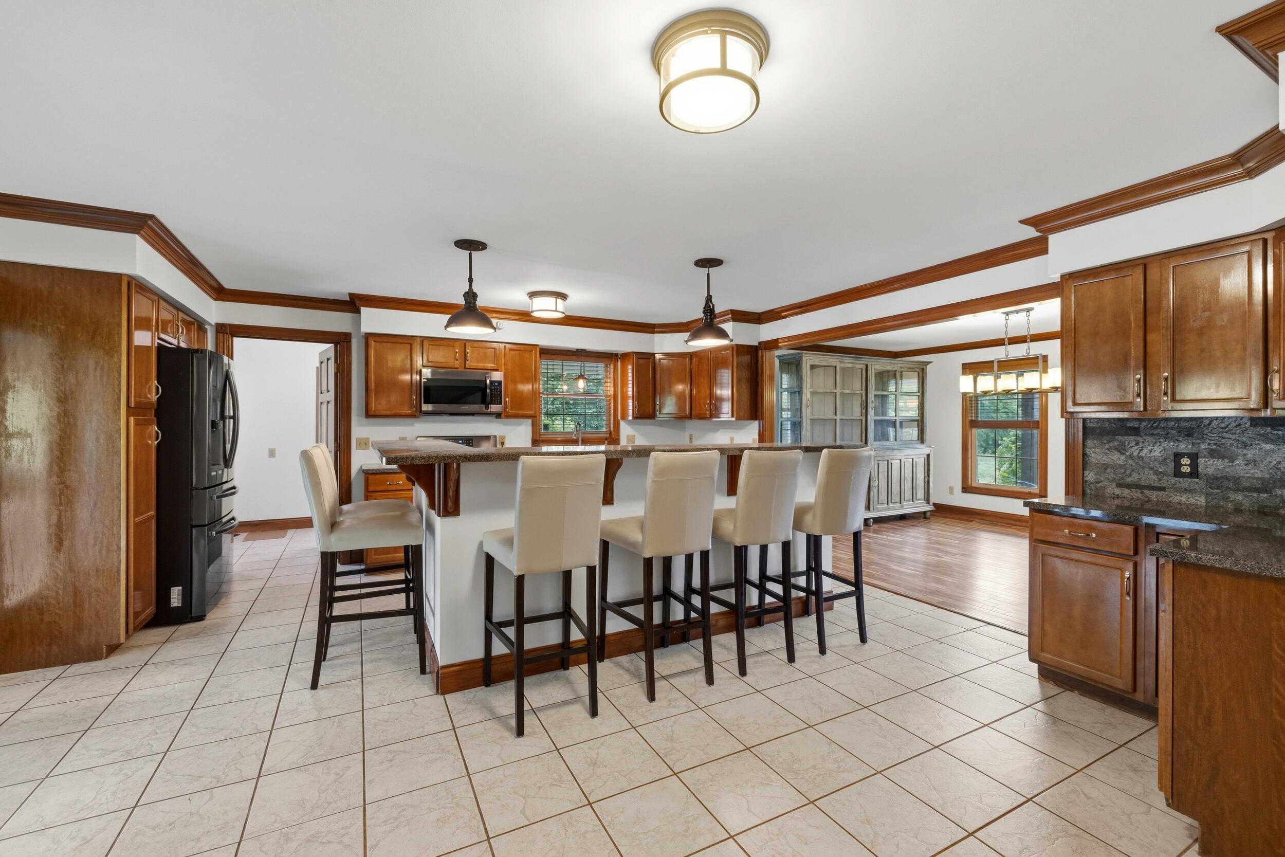 17412 Forkland Road Property Photo 30