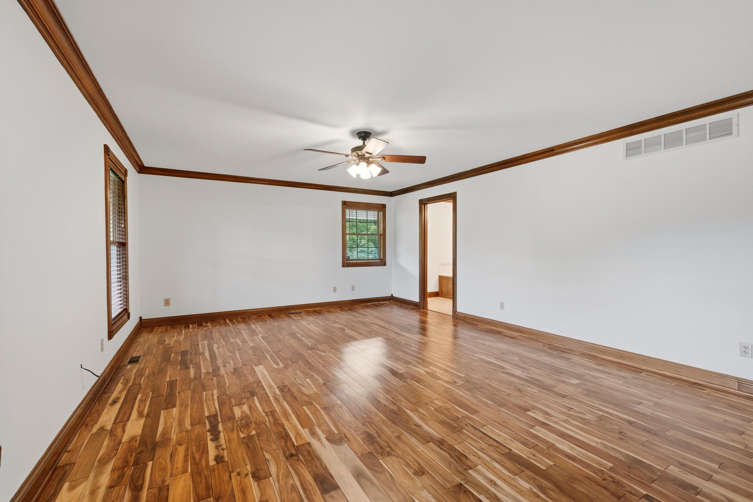17412 Forkland Road Property Photo 37