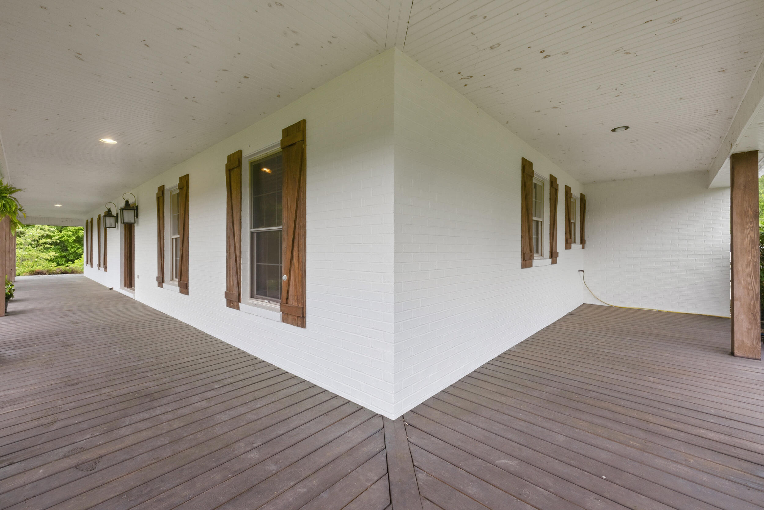 17412 Forkland Road Property Photo 57