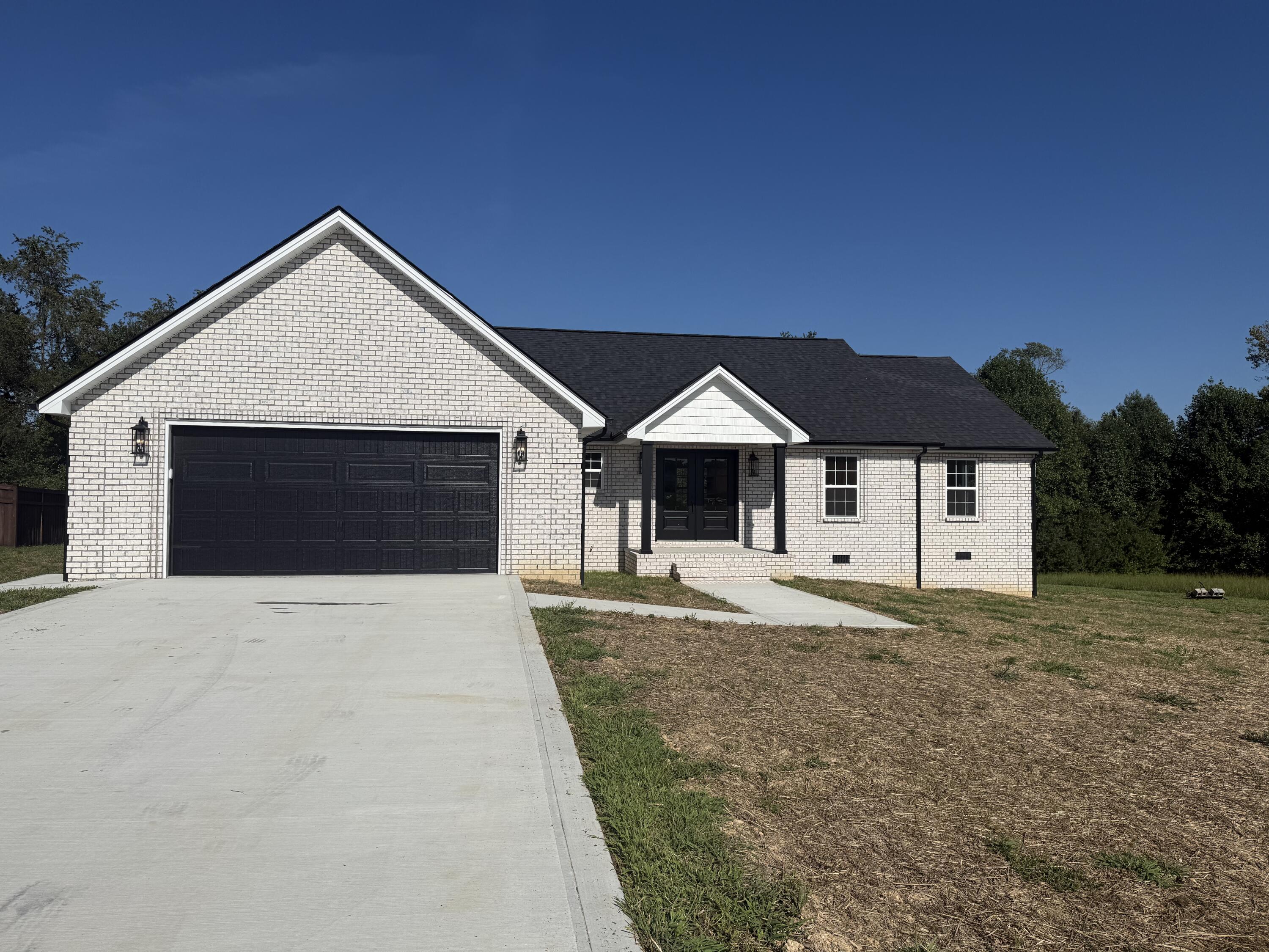 114 Jolynn Drive Property Photo 4