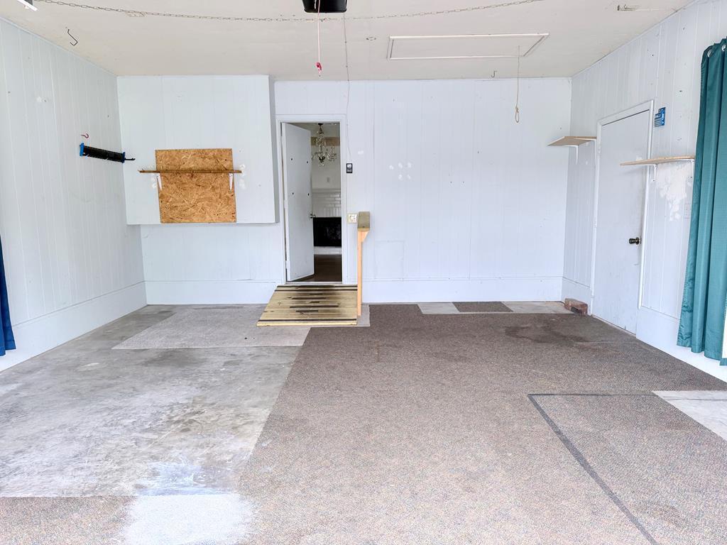 137 Dripping Springs Street Property Photo 2