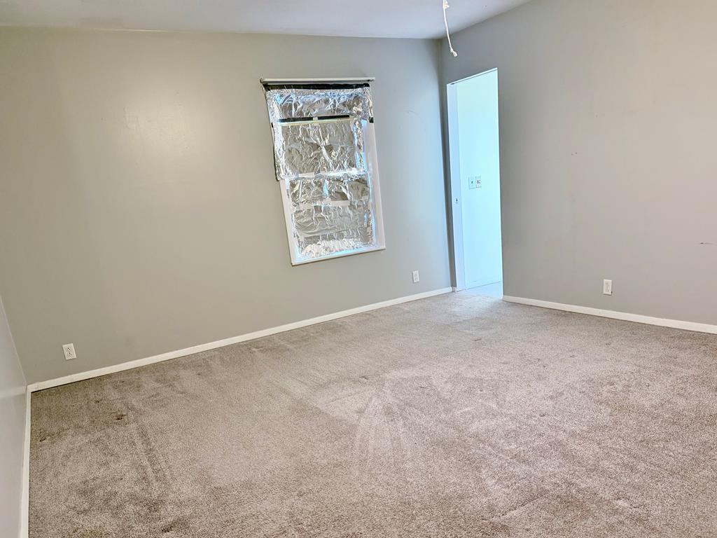 137 Dripping Springs Street Property Photo 10