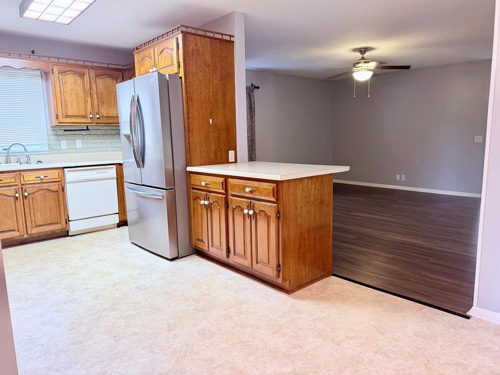 137 Dripping Springs Street Property Photo 22