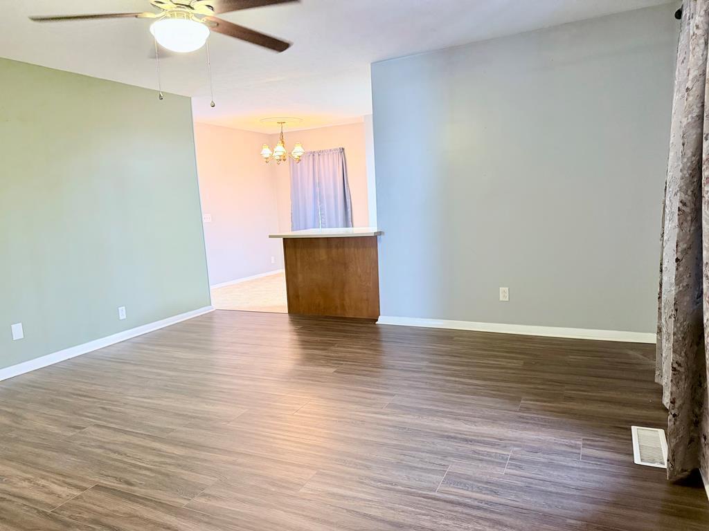 137 Dripping Springs Street Property Photo 24