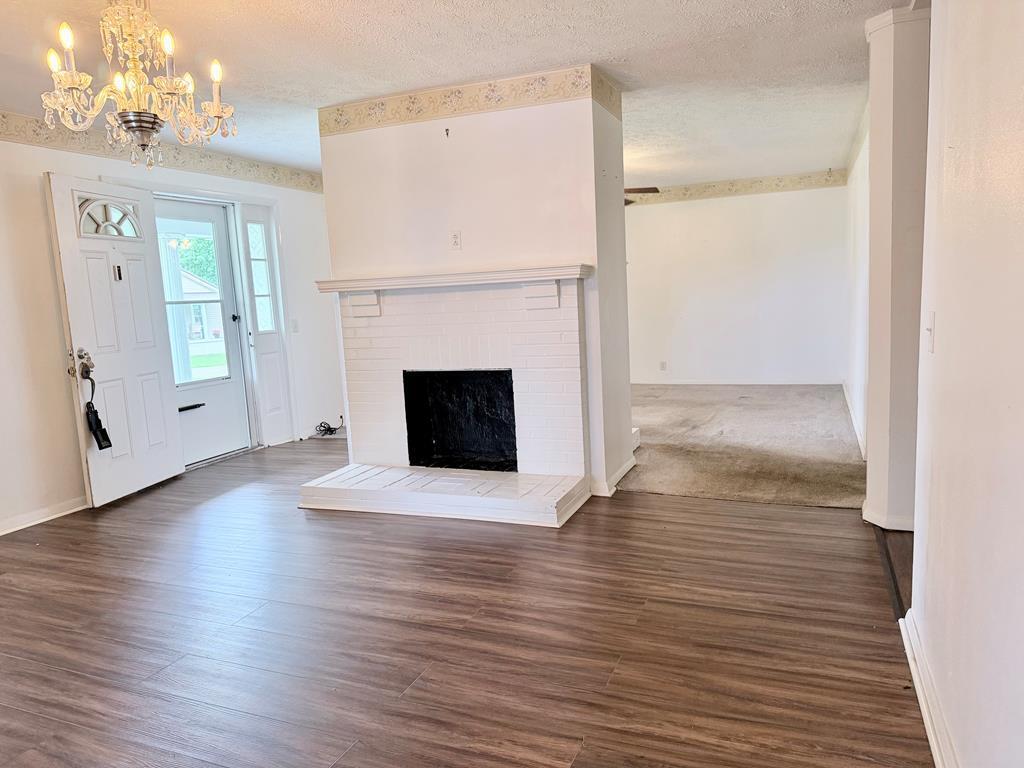 137 Dripping Springs Street Property Photo 28