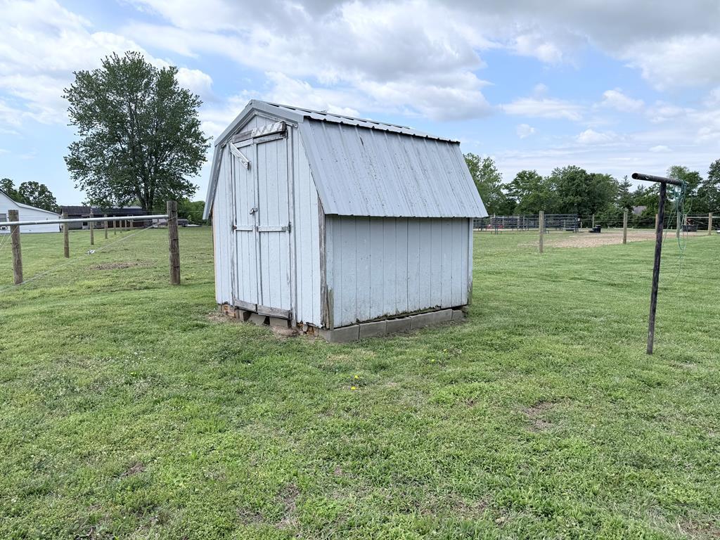 137 Dripping Springs Street Property Photo 35