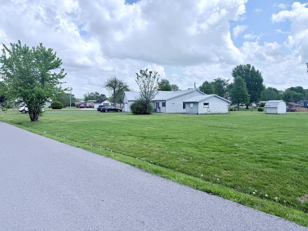 137 Dripping Springs Street Property Photo 36