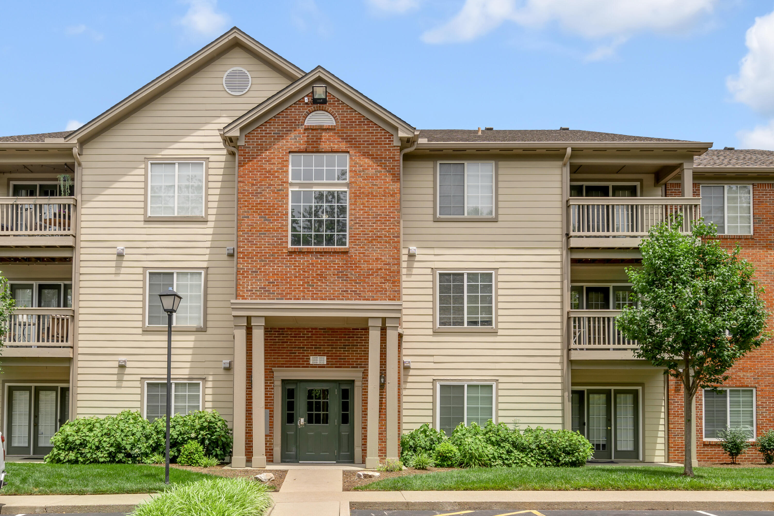 600 Vincent Way Unit 3310 Property Photo 2