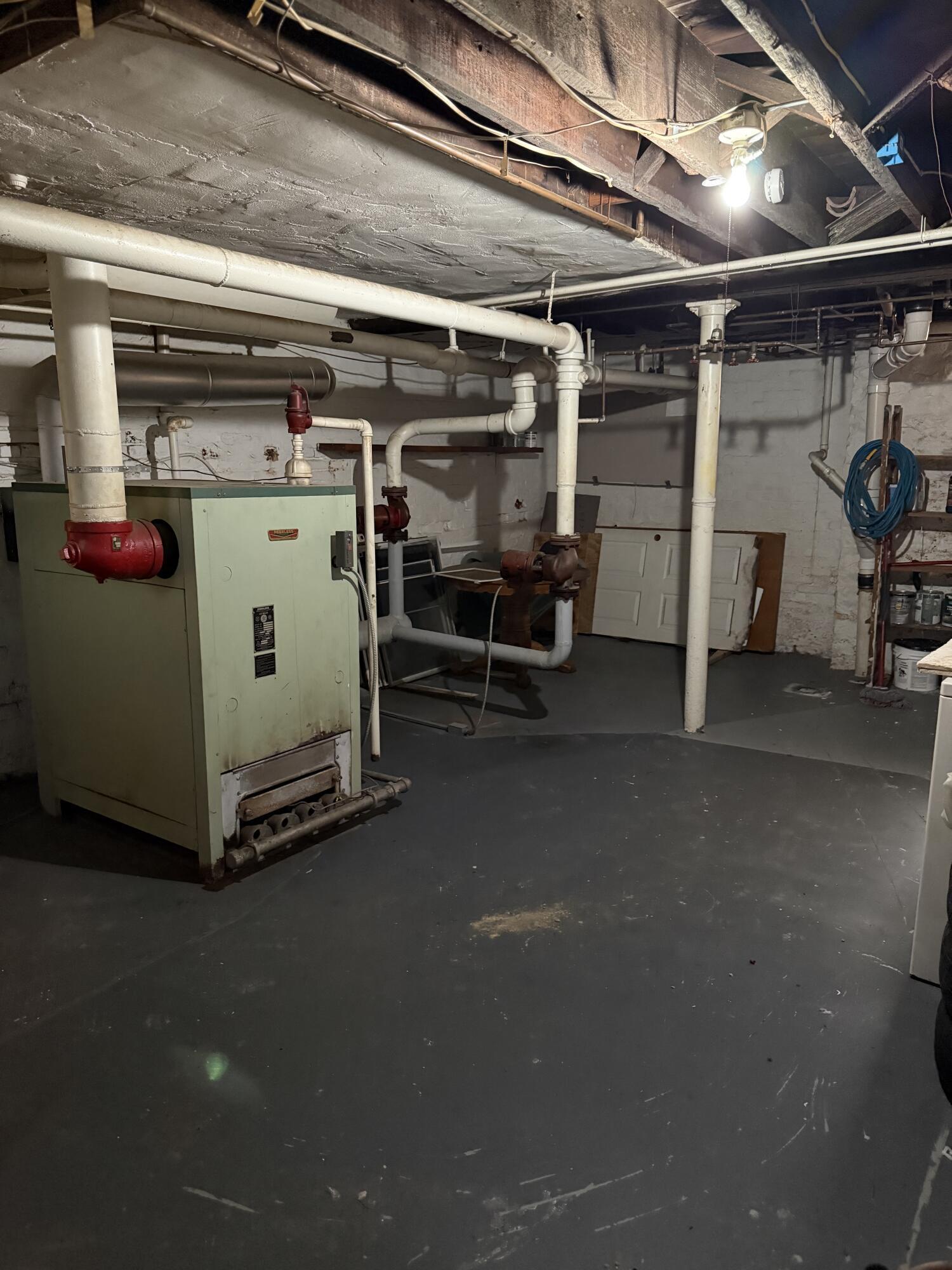 202 S College Street Property Photo 16