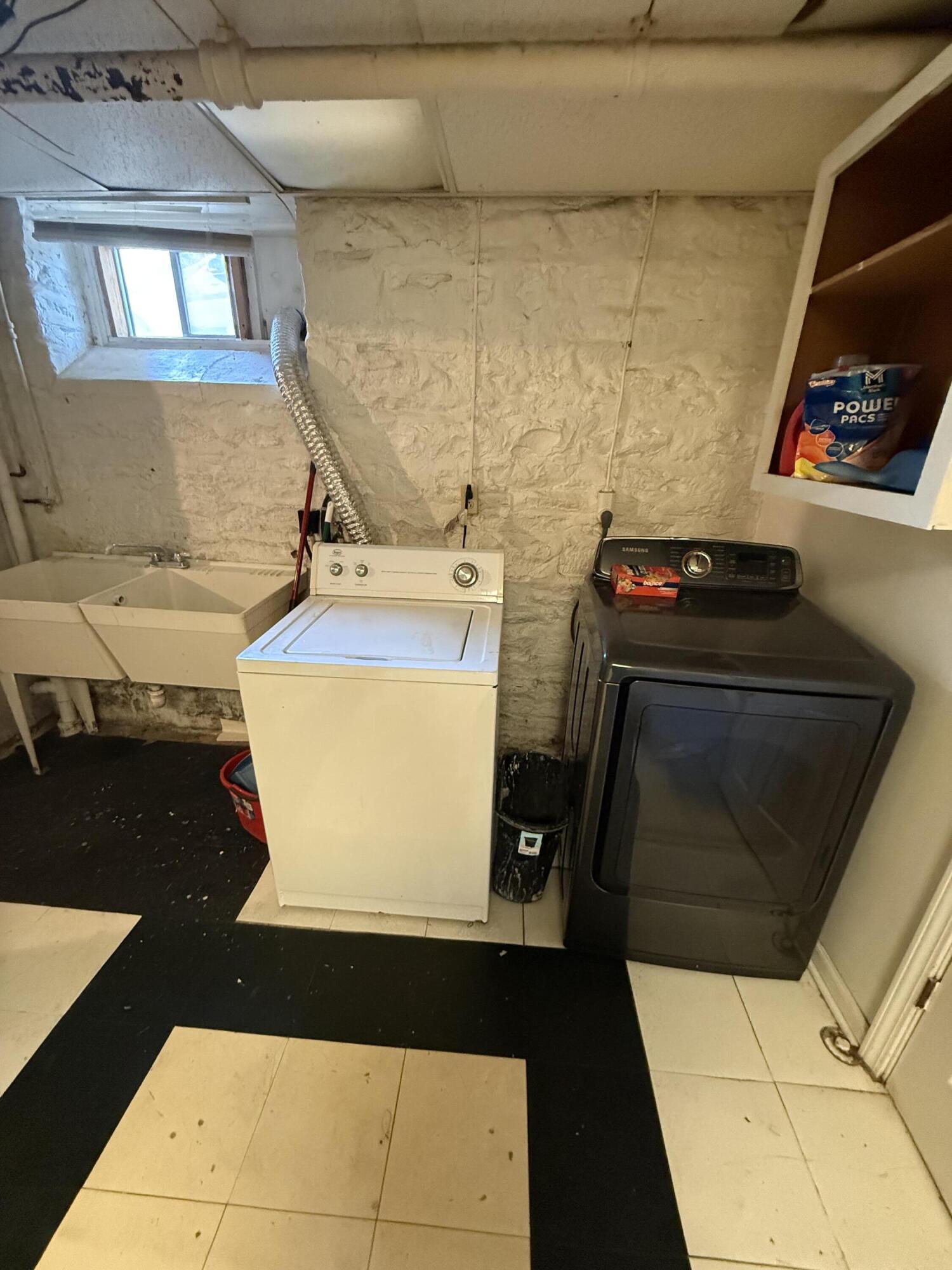 202 S College Street Property Photo 19