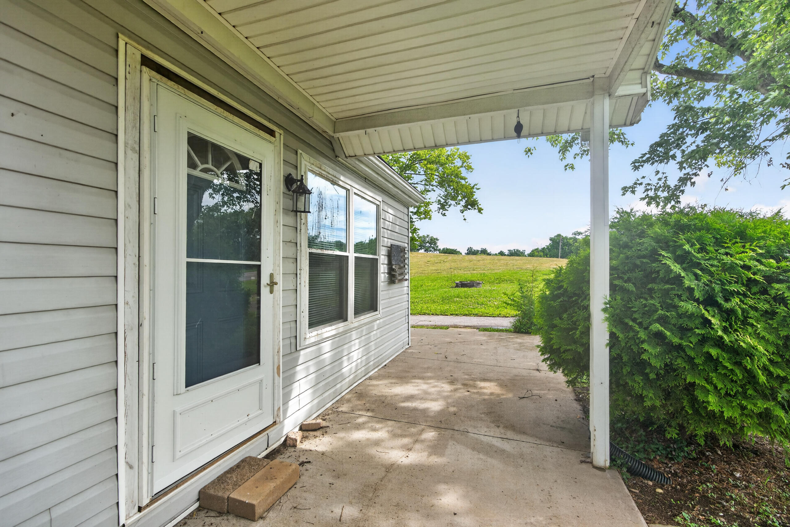 1127 Pine Crest Road Property Photo 24
