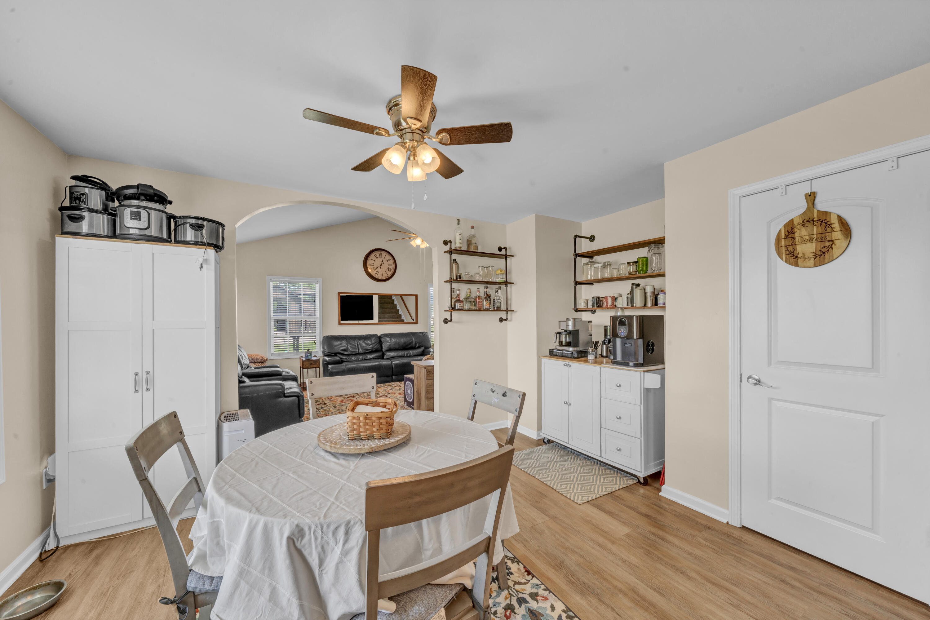 150 Clinton Drive Property Photo 17