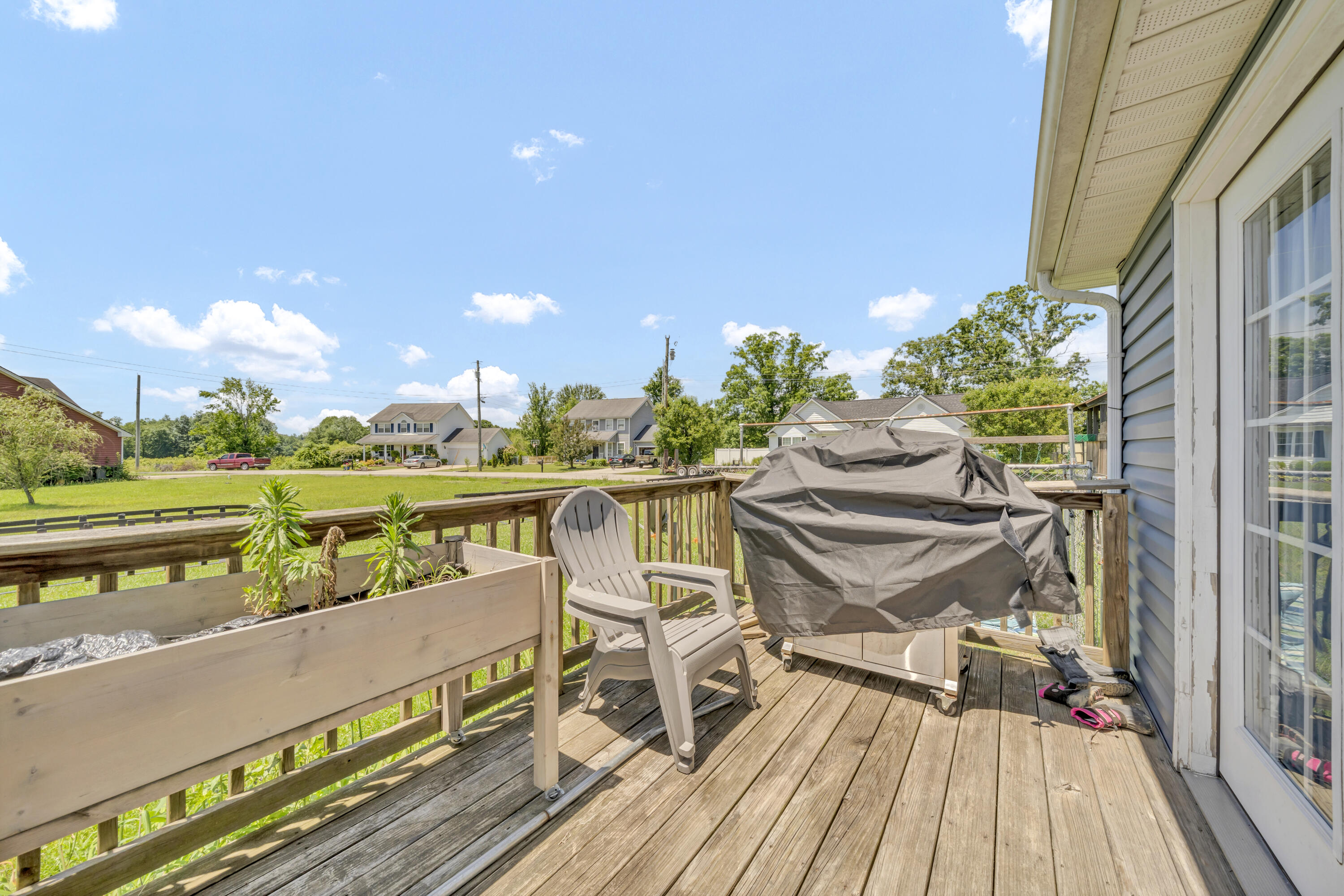 150 Clinton Drive Property Photo 44