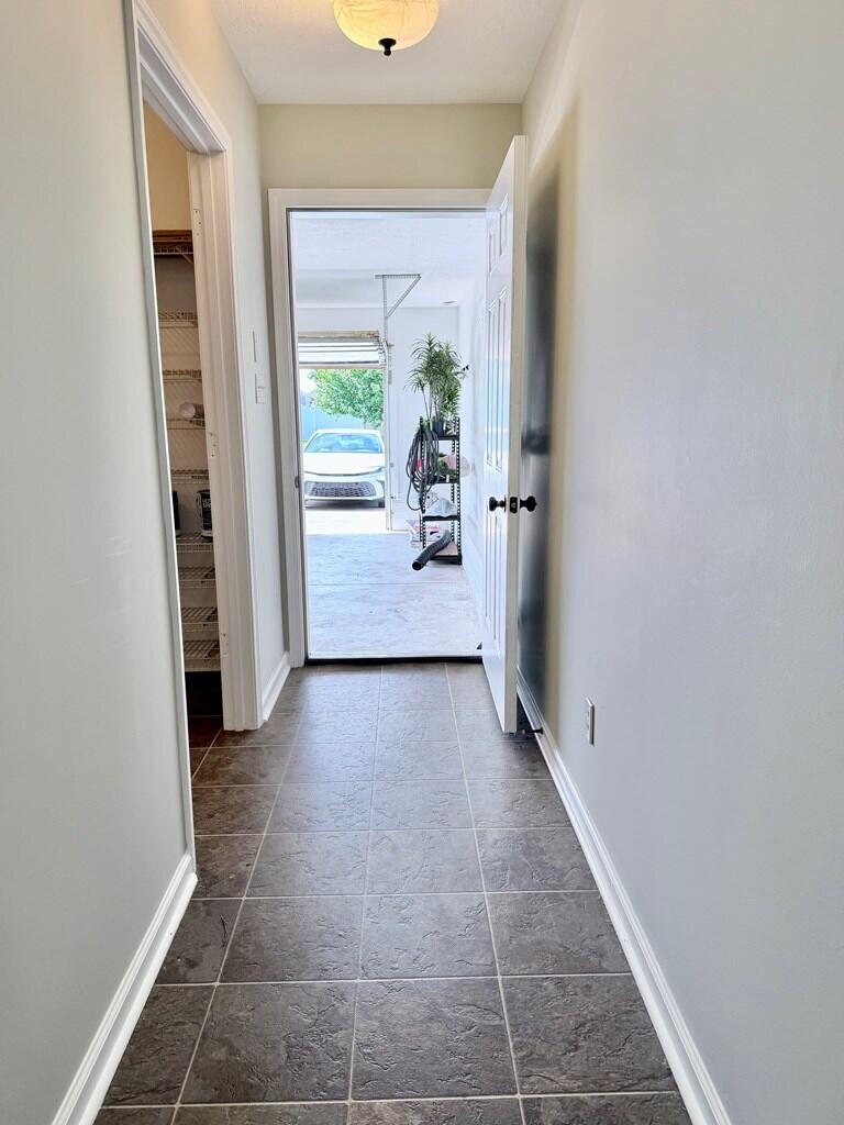 210 Westminster Place Property Photo 22