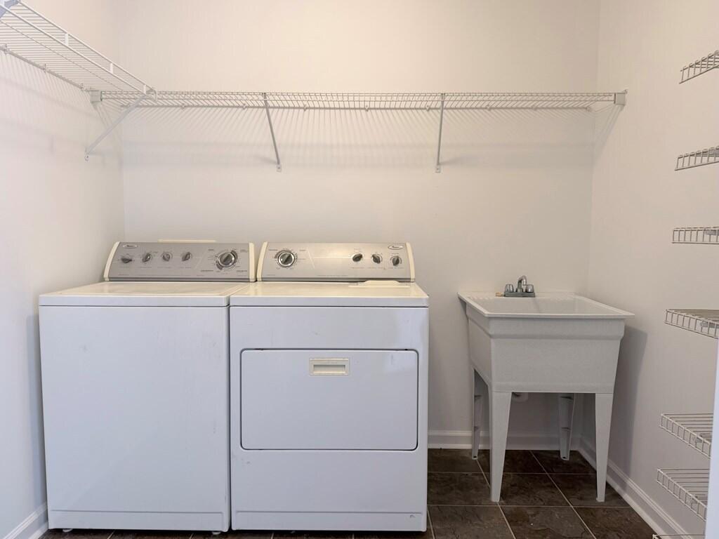 210 Westminster Place Property Photo 23