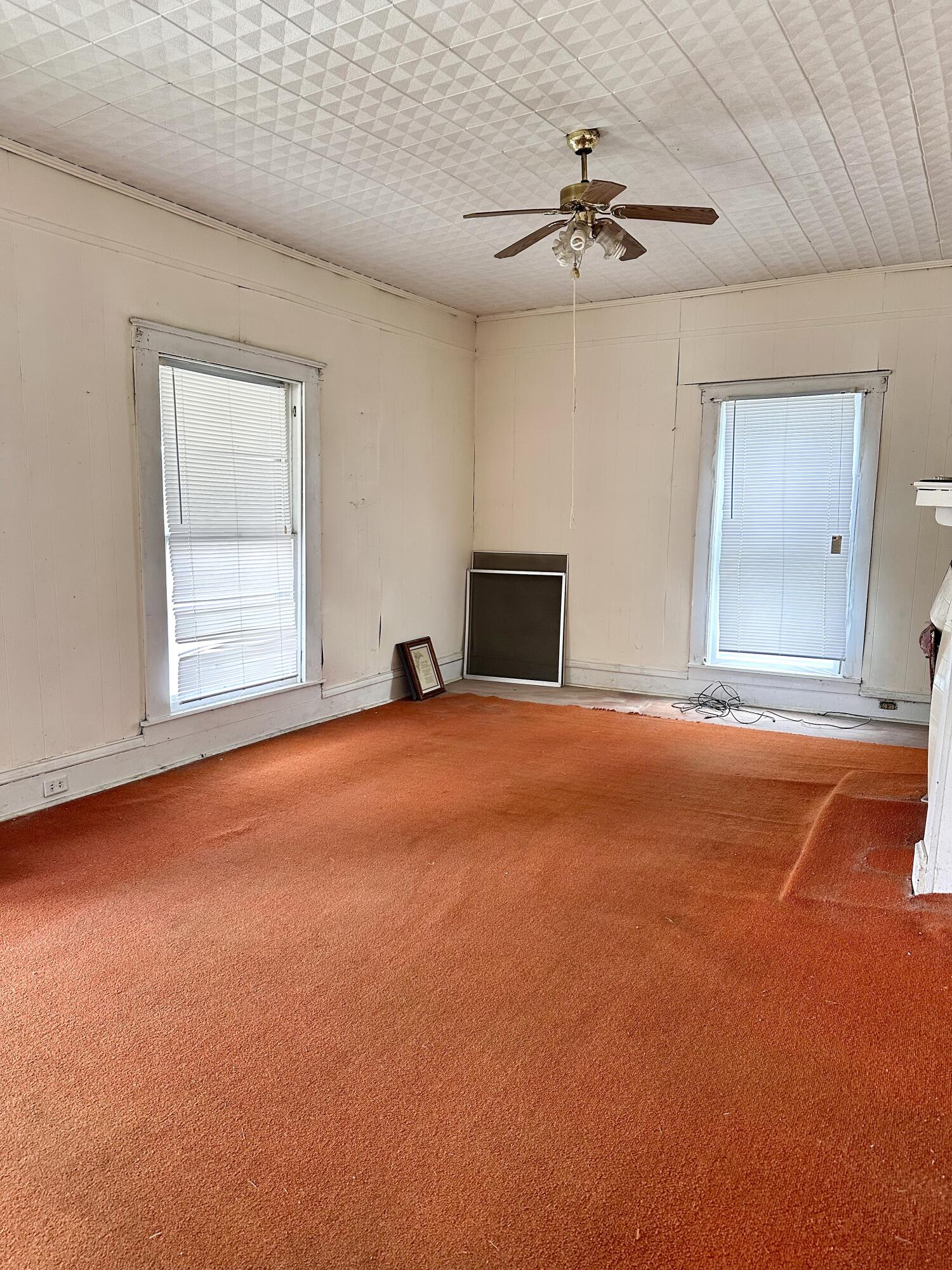 459 N Broadway Property Photo 12